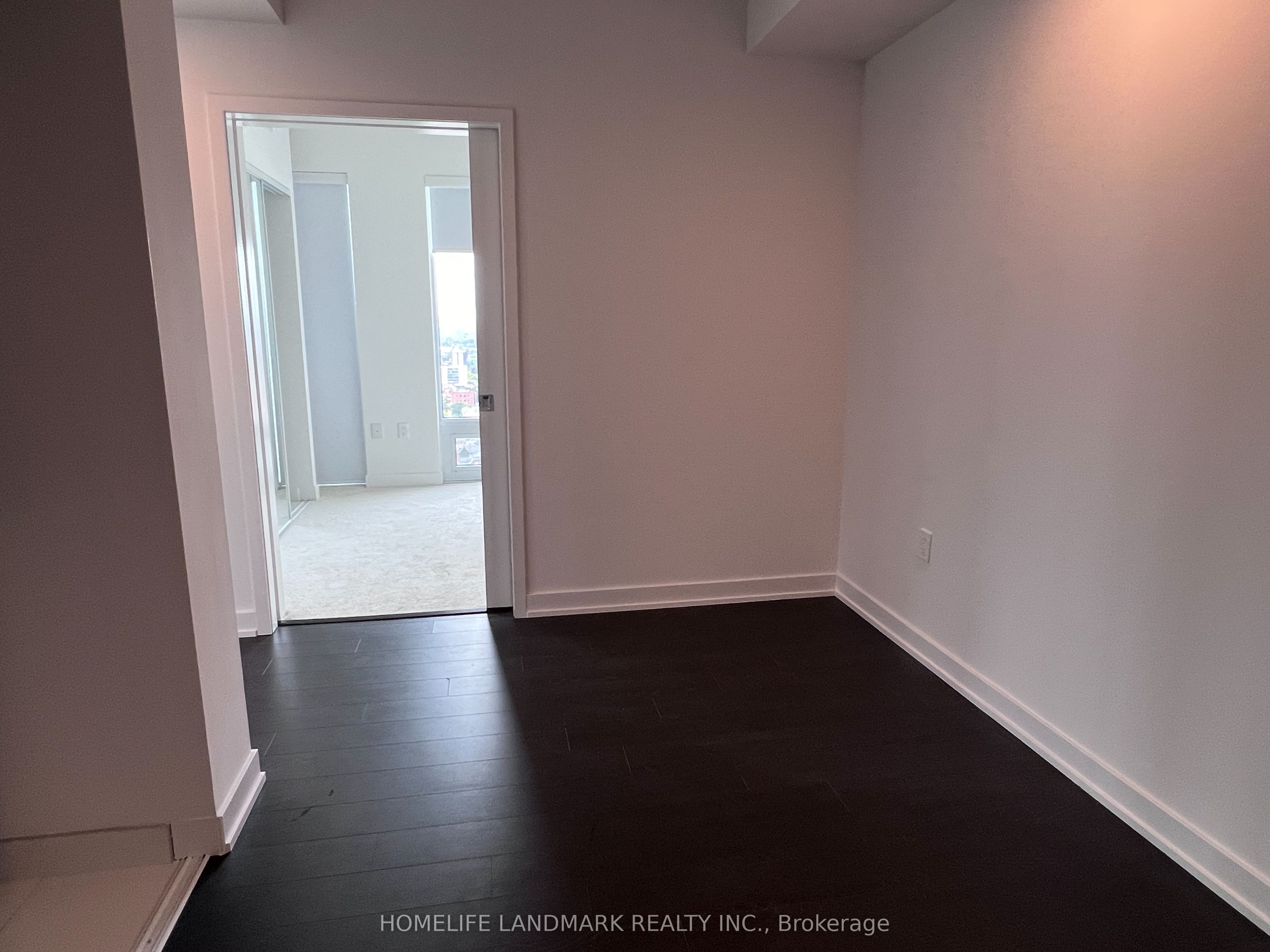 238 Simcoe Street 2408 Property Photo 10