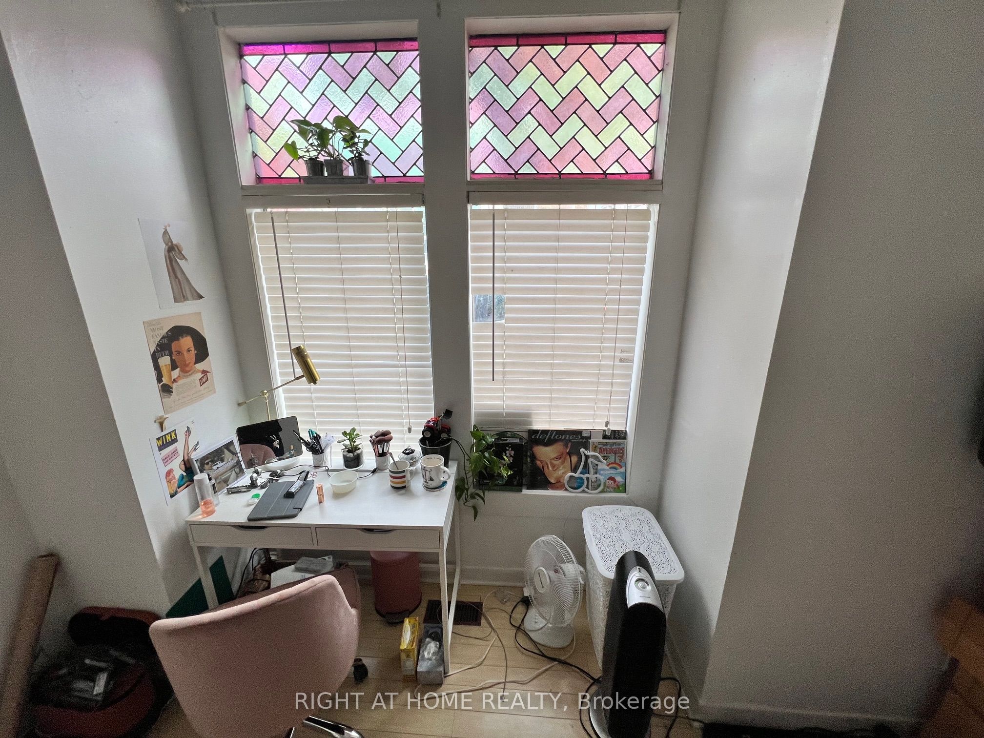 210 Mccaul Street B Property Photo 11