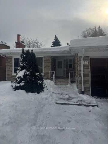 15 Blithfield Avenue S Lower Property Photo 1