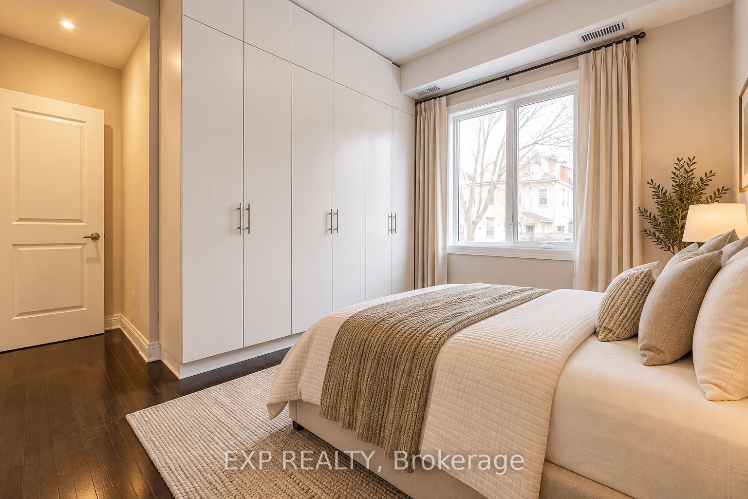 468 Ontario Street Unit 1 Property Photo 6