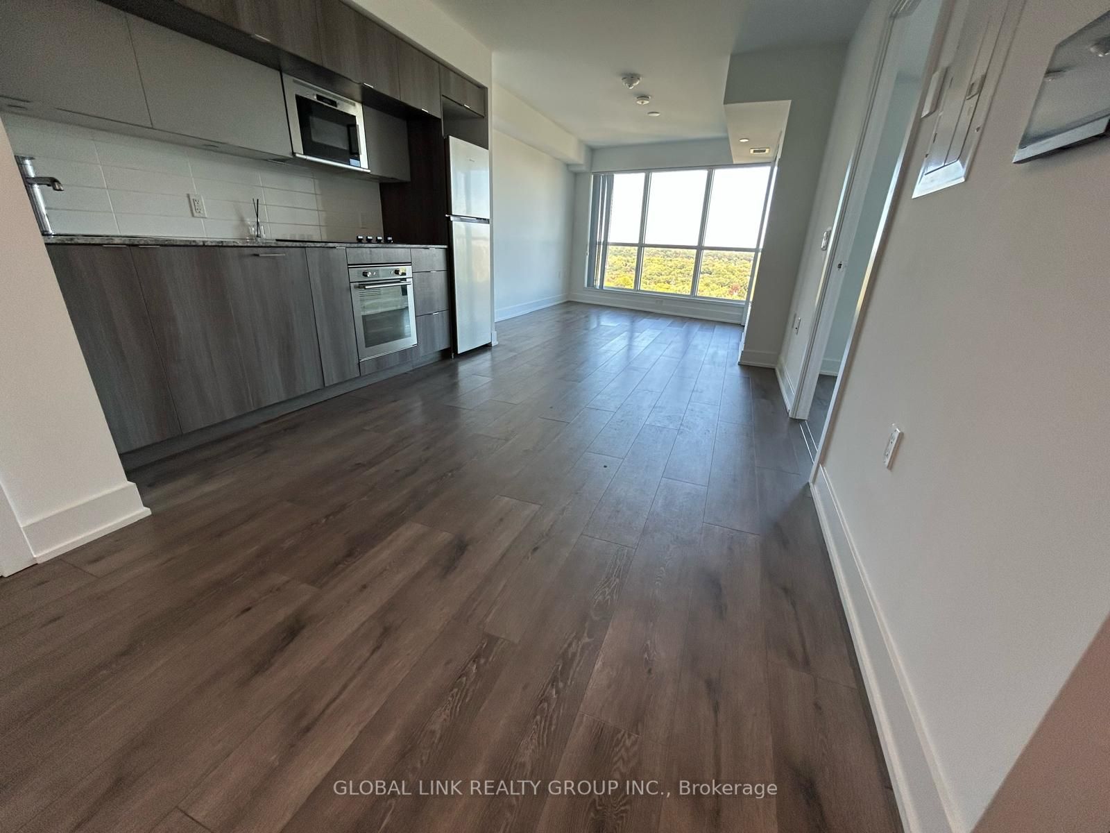 585 Bloor Street E 2115 Property Photo 6
