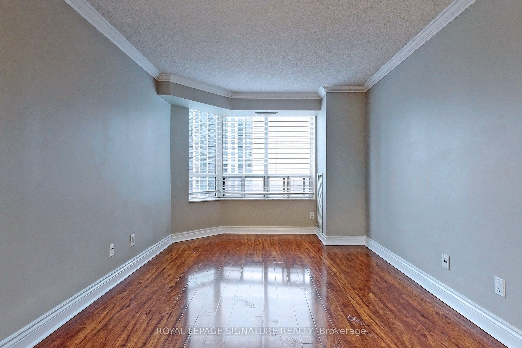 5418 Yonge Street 2301 Property Photo 5