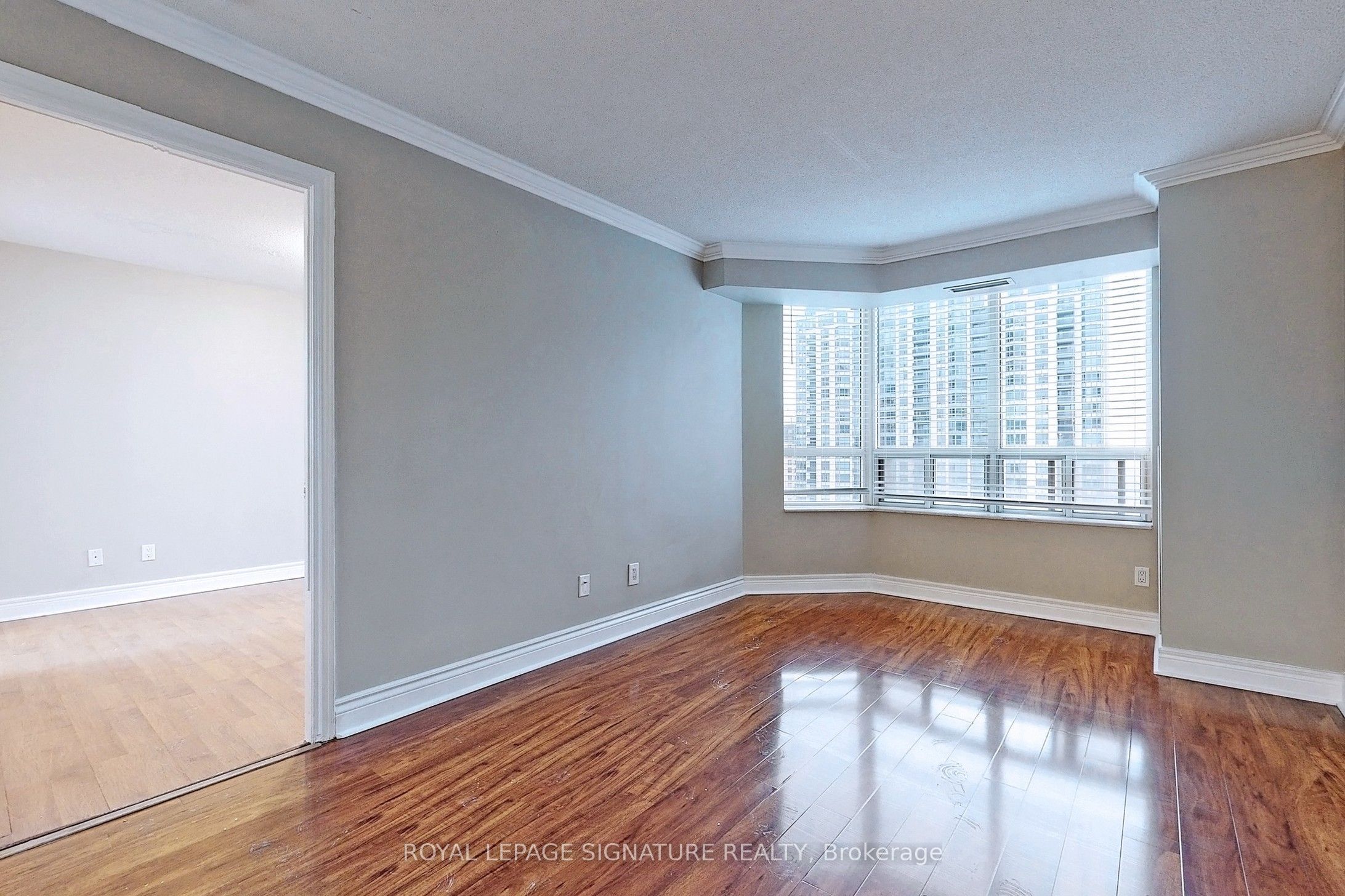 5418 Yonge Street 2301 Property Photo 6