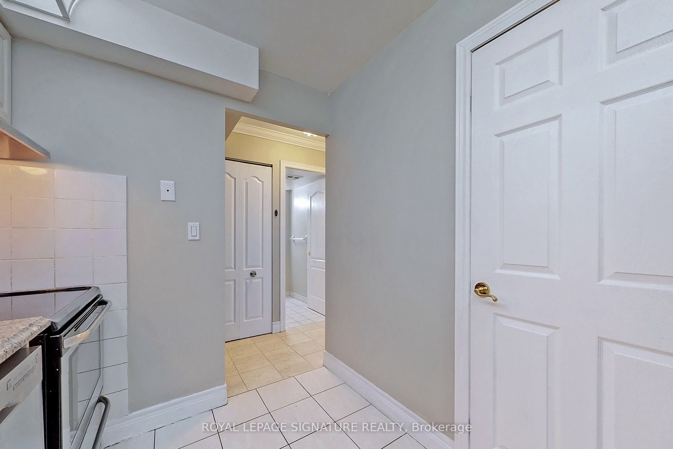 5418 Yonge Street 2301 Property Photo 9