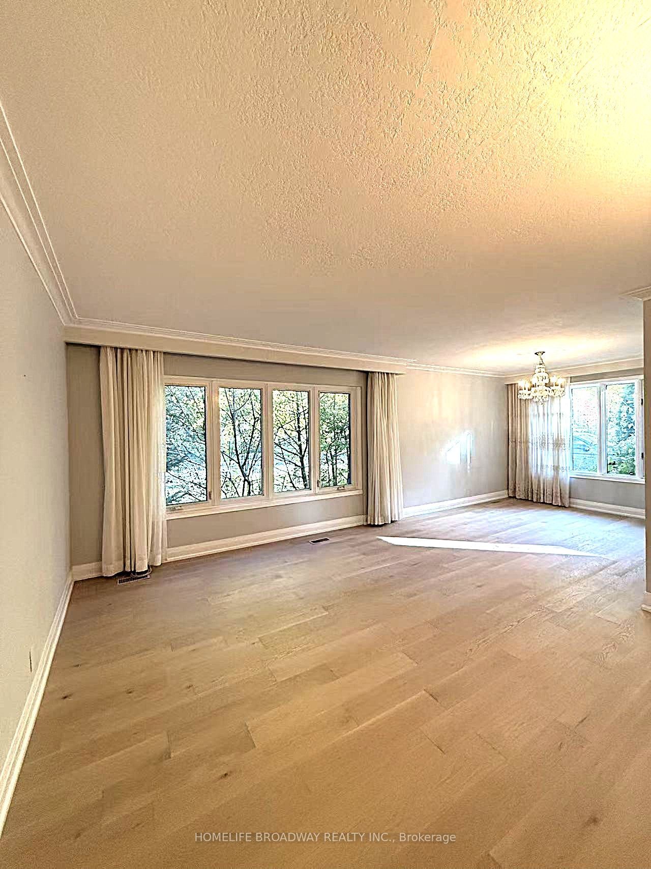 C14116566 Property Photo 8