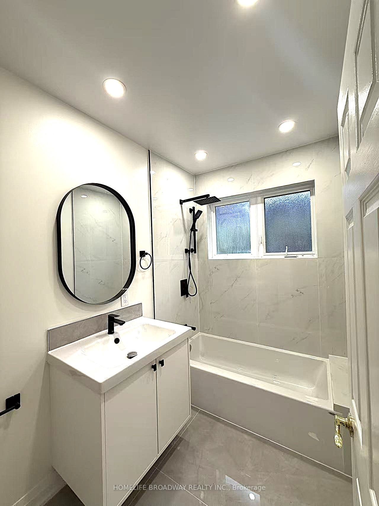 C14116566 Property Photo 14
