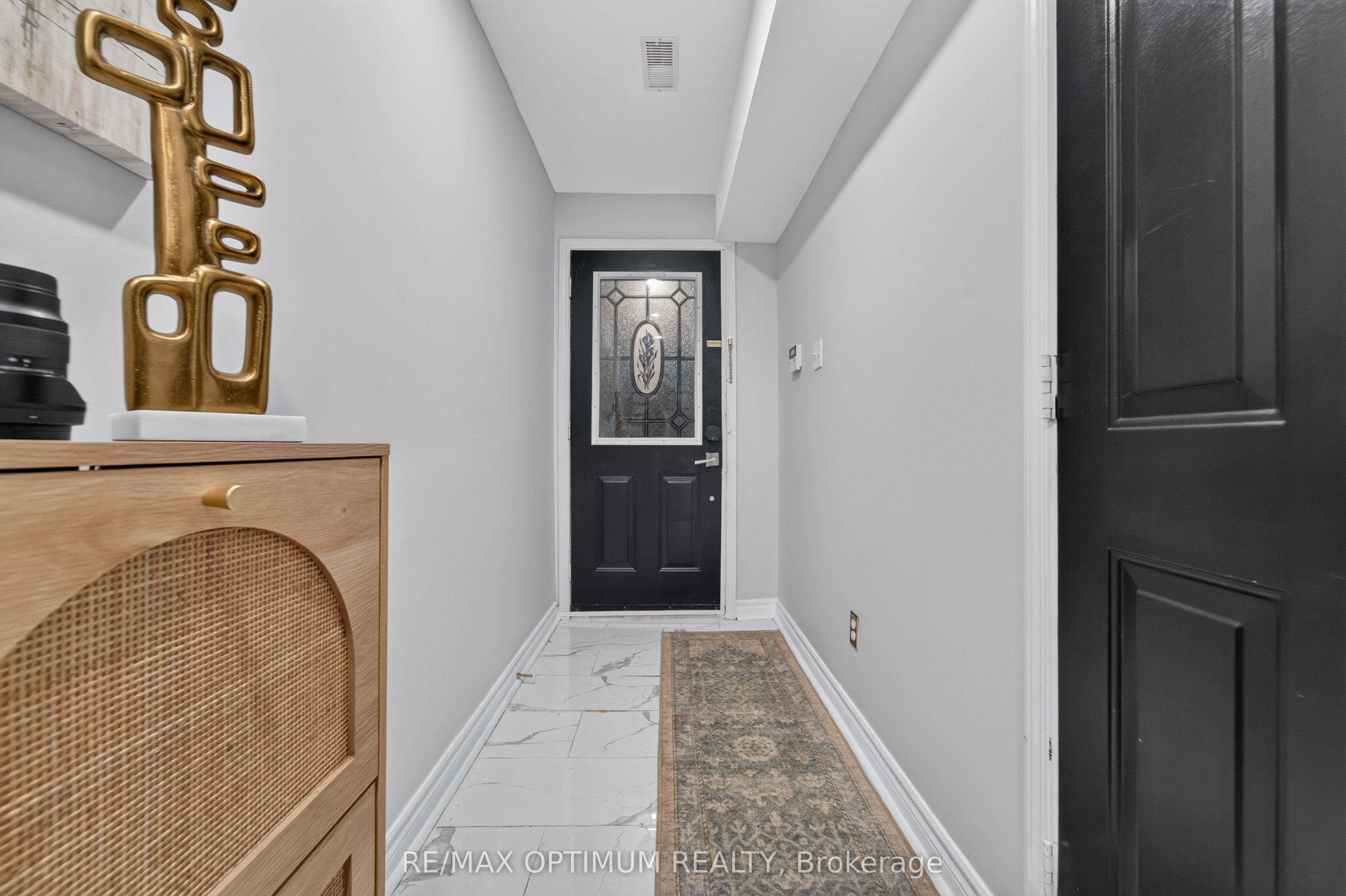 86 Sufi Crescent Property Photo 3