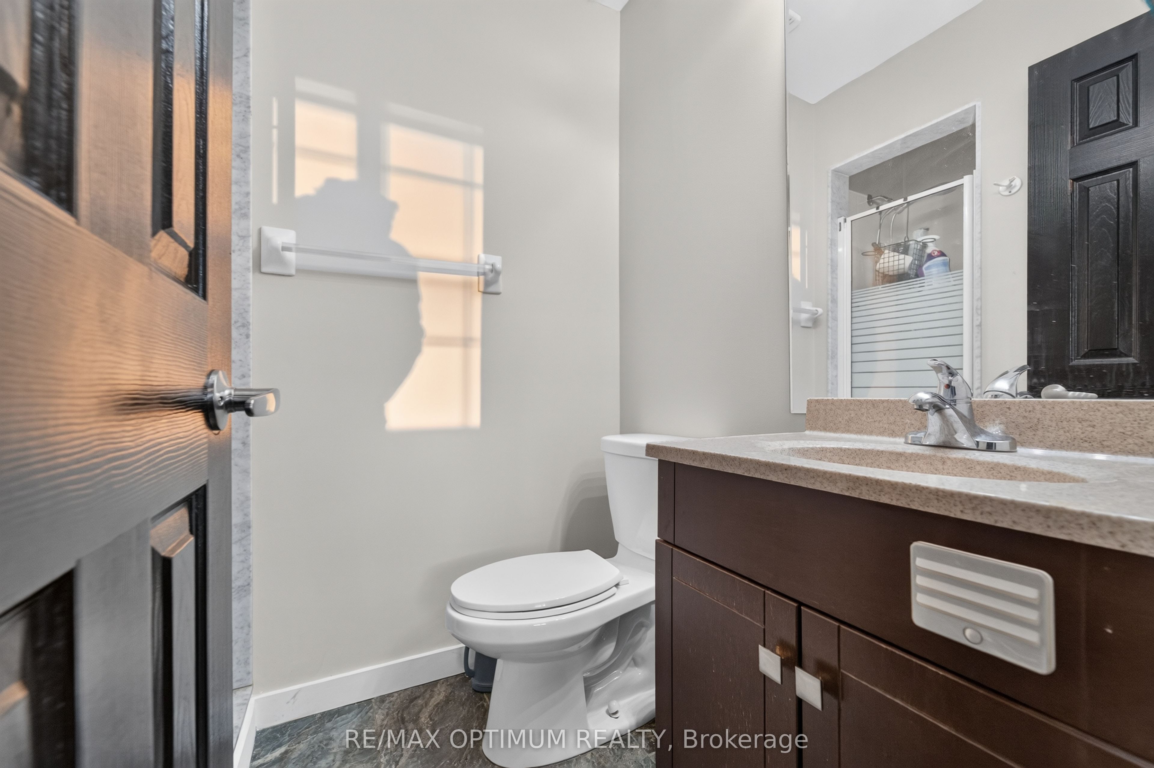 86 Sufi Crescent Property Photo 18
