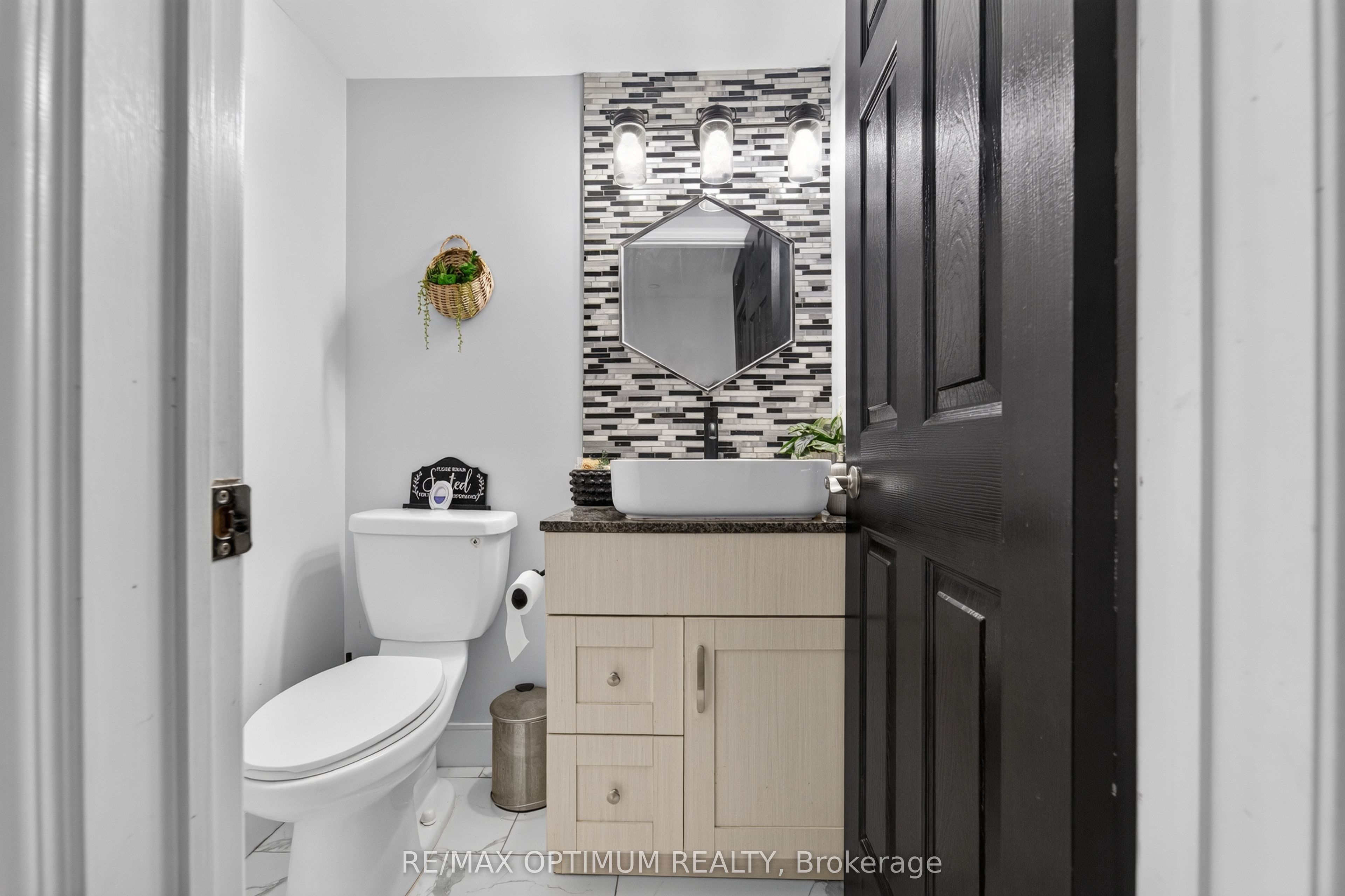 86 Sufi Crescent Property Photo 25