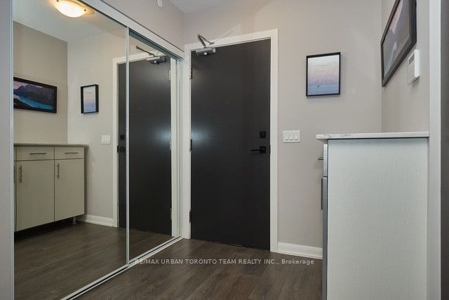 435 Richmond Street W 1505 Property Photo 20