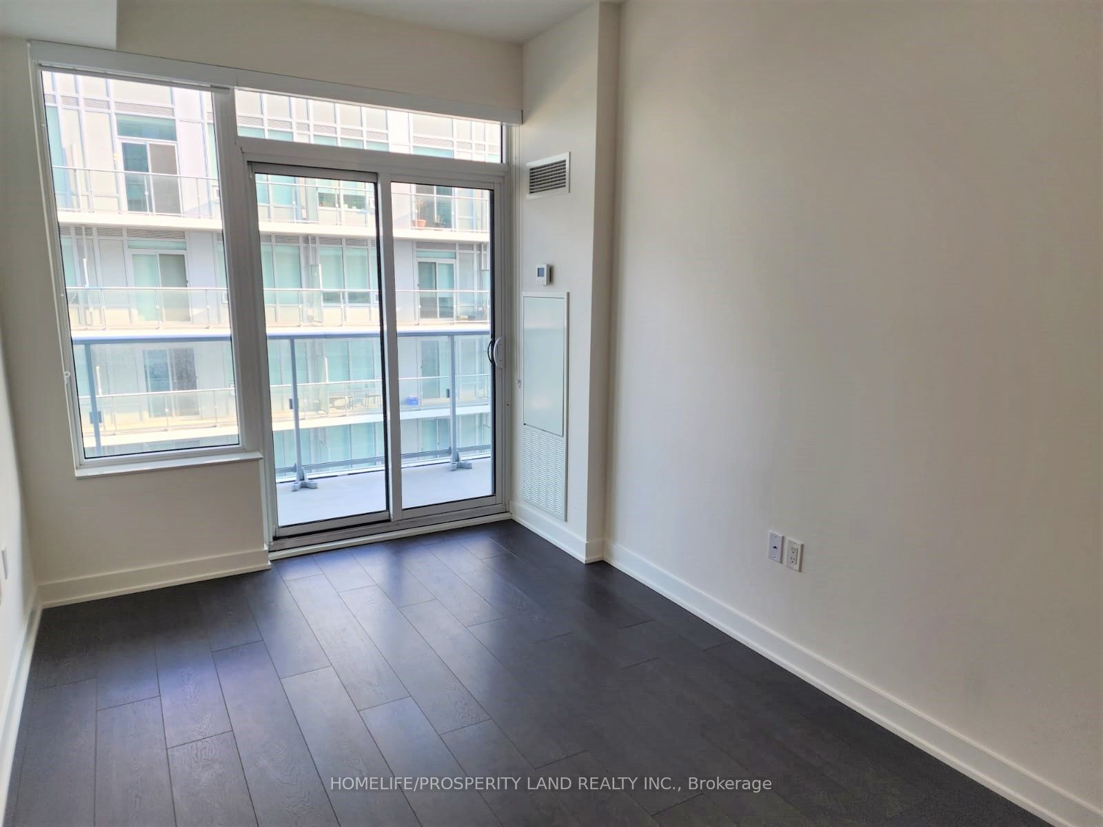 99 Broadway Avenue Lph06 Property Photo 2