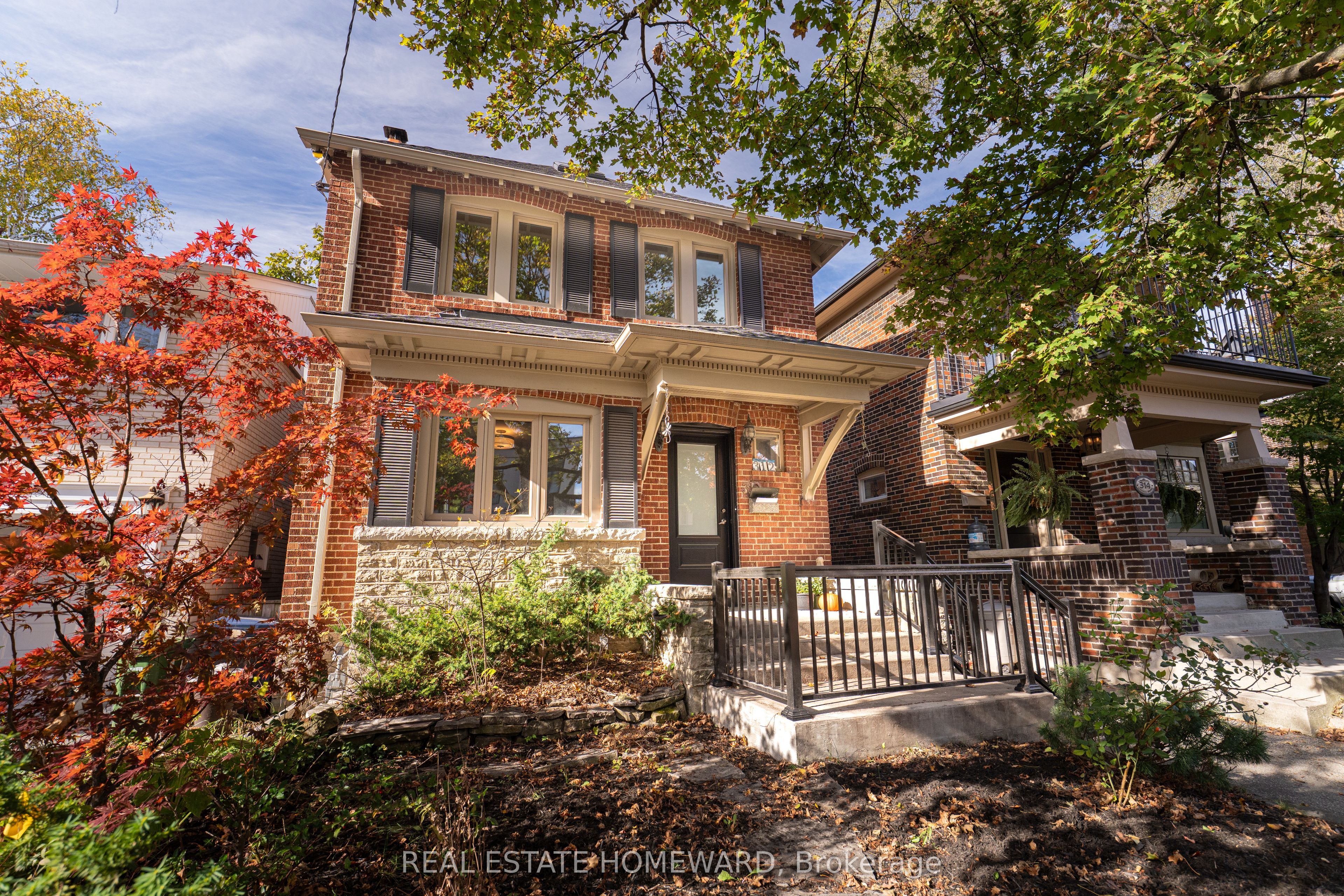 312 Rosewell Avenue Property Photo 1
