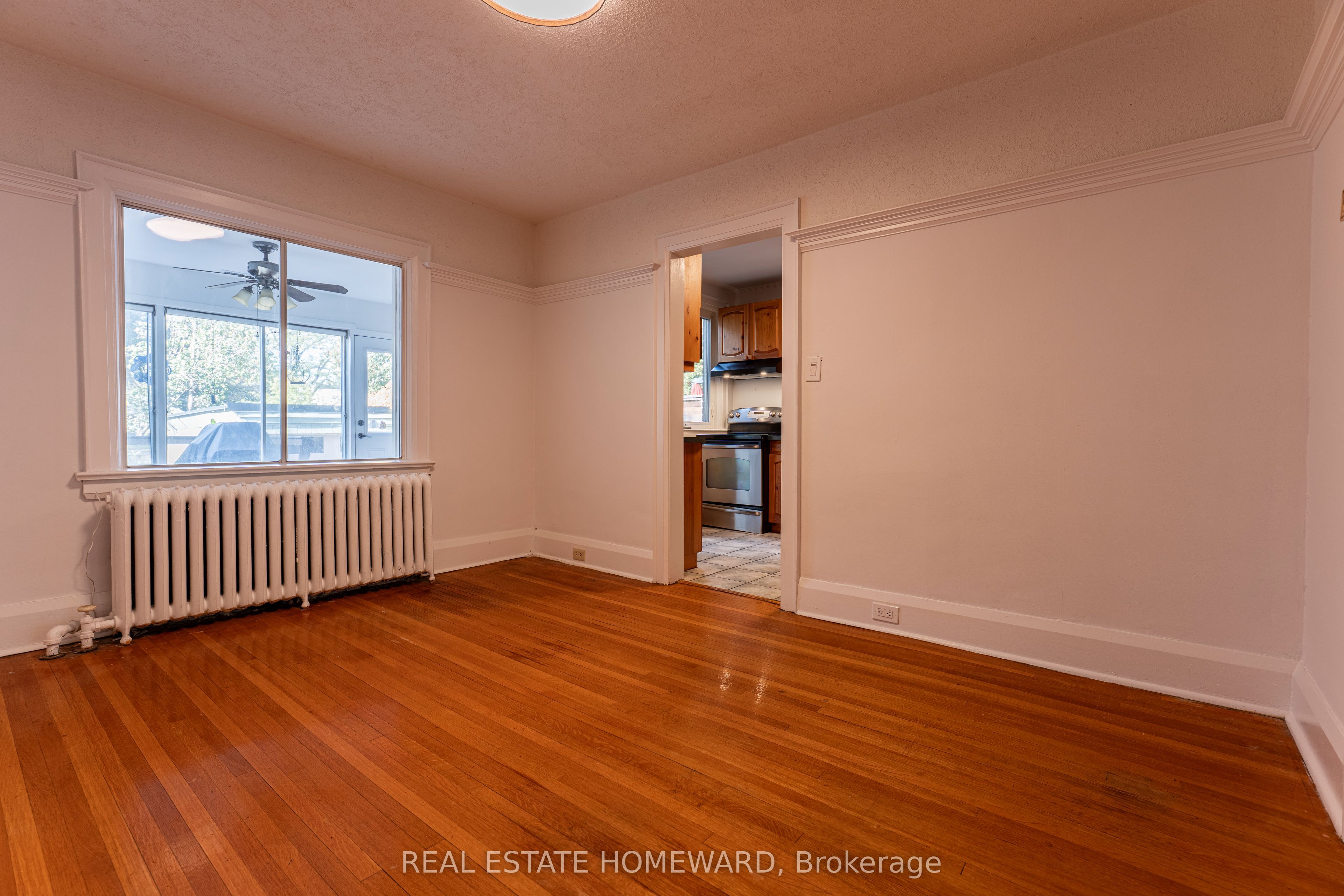 312 Rosewell Avenue Property Photo 11