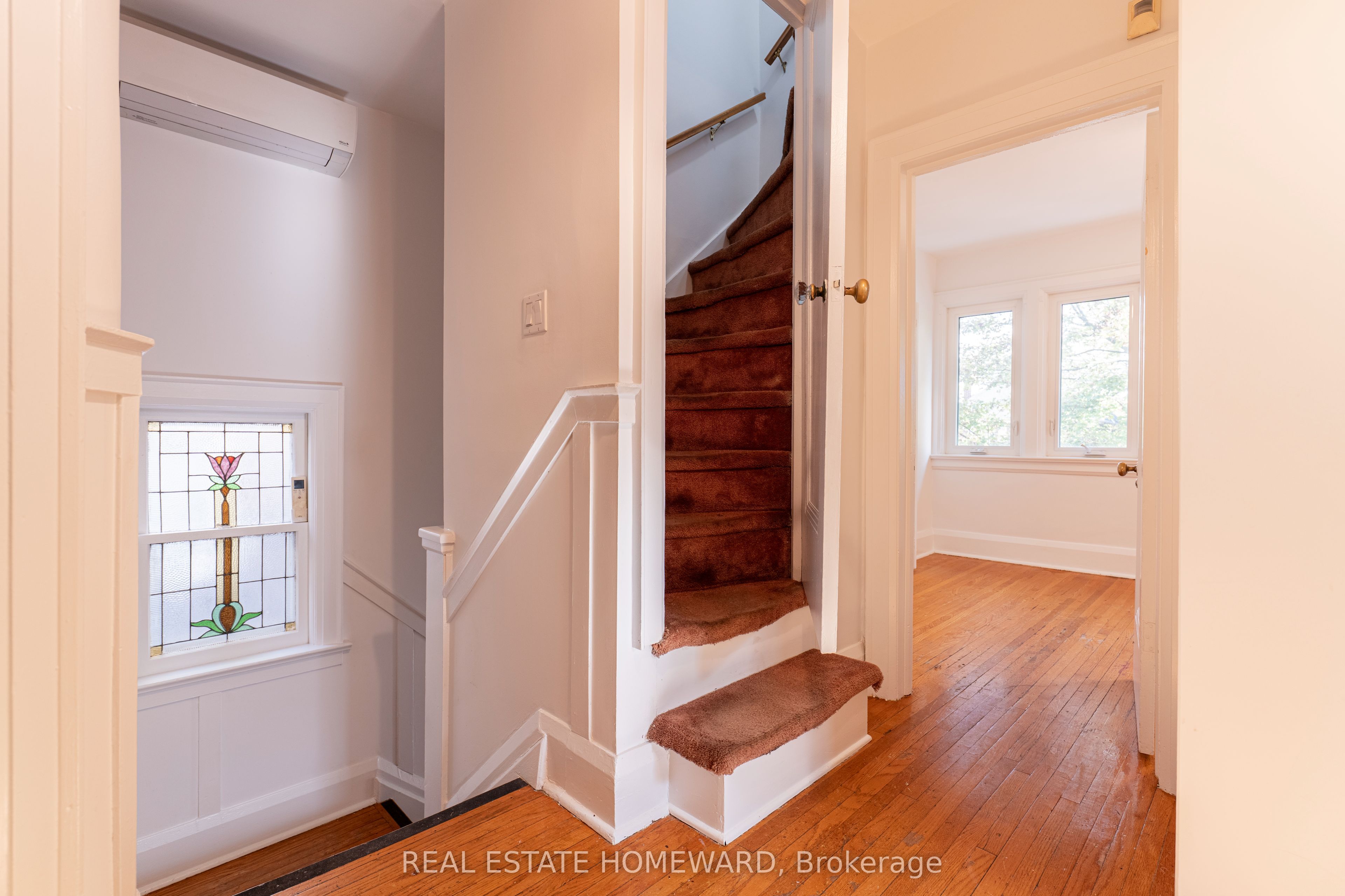 312 Rosewell Avenue Property Photo 24
