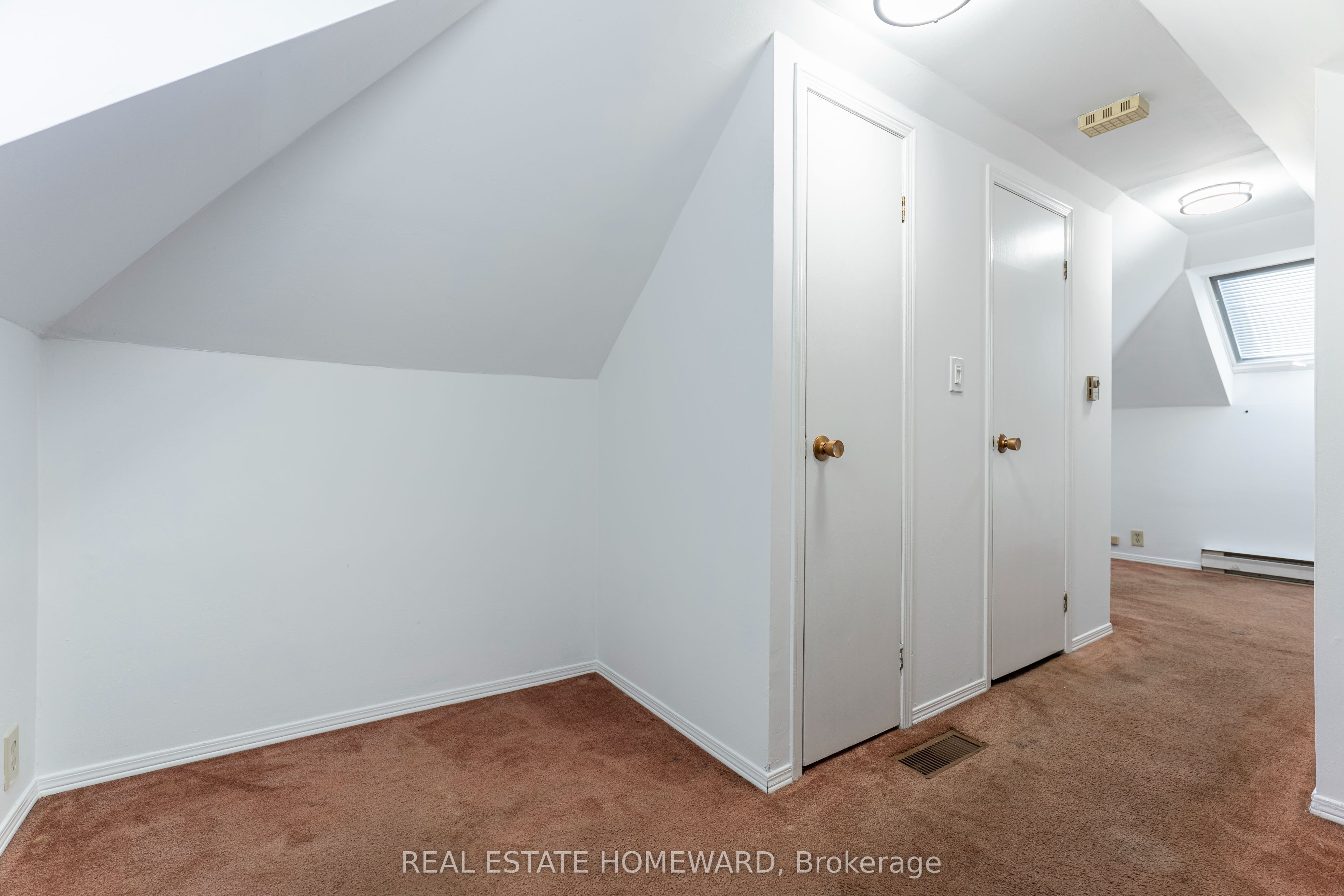 312 Rosewell Avenue Property Photo 25