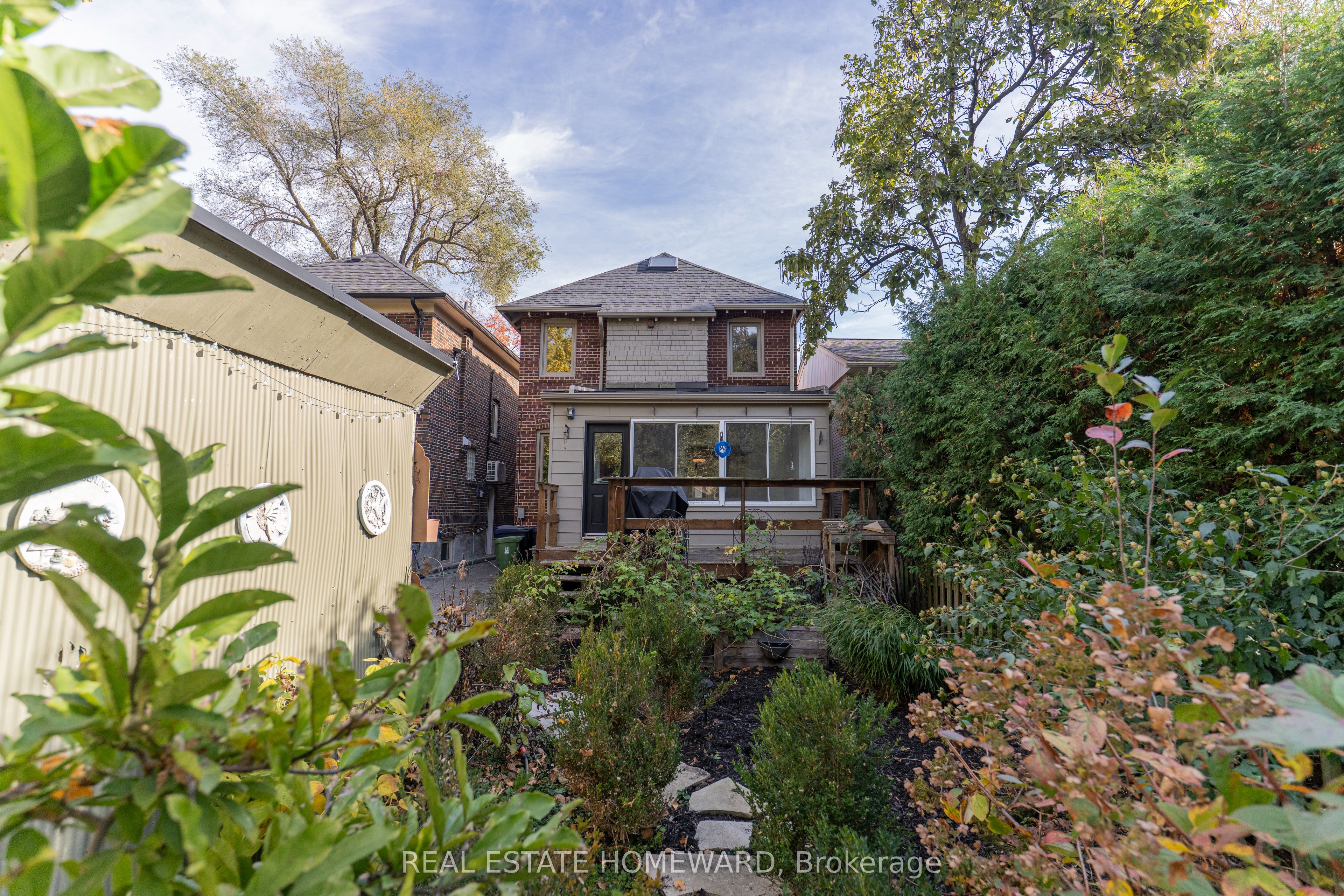 312 Rosewell Avenue Property Photo 31