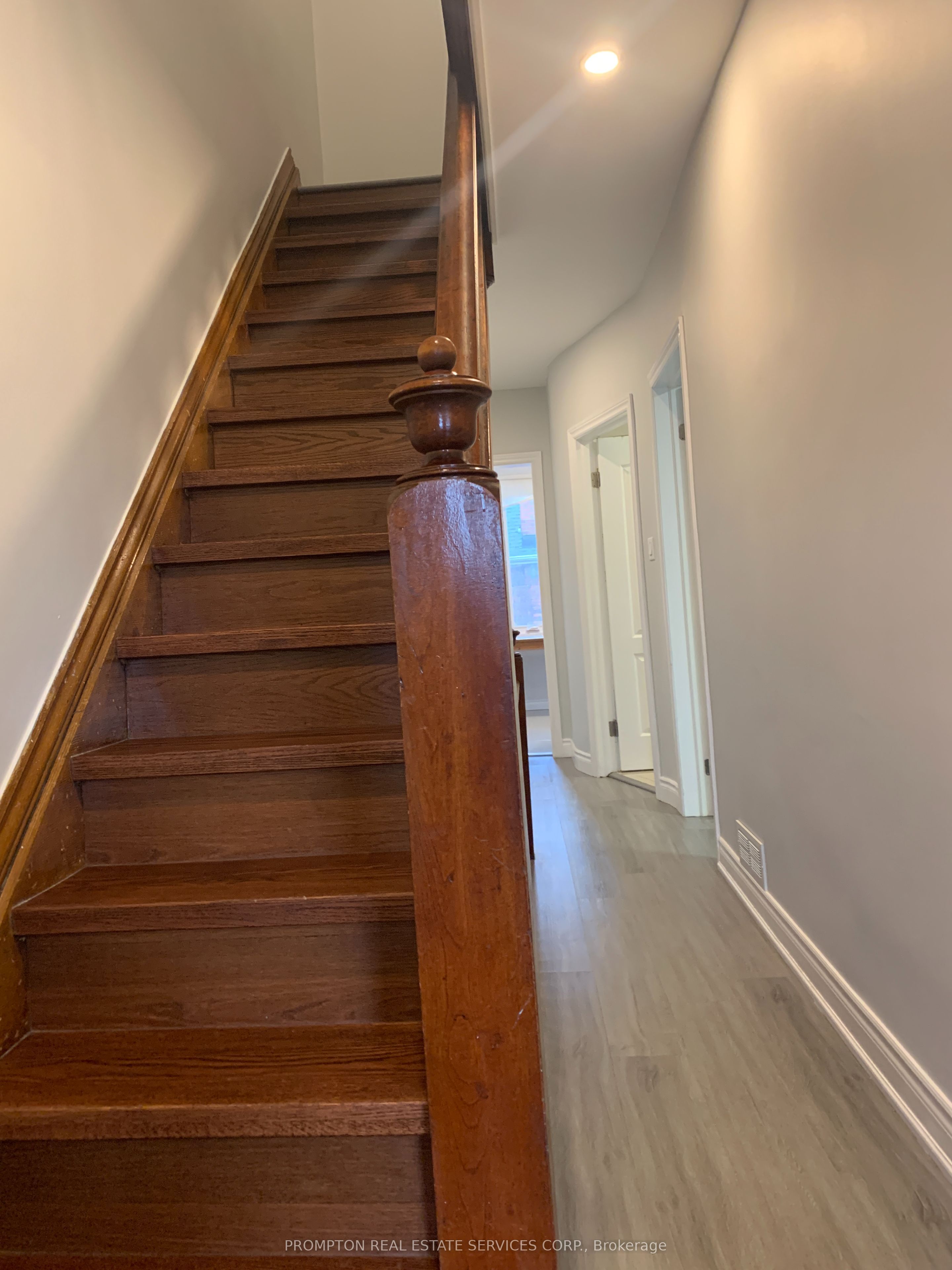 700 Dufferin Street Property Photo 2