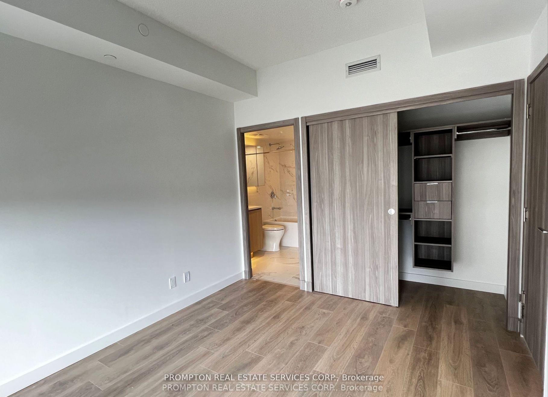 27 Mcmahon Drive 503 Property Photo 2