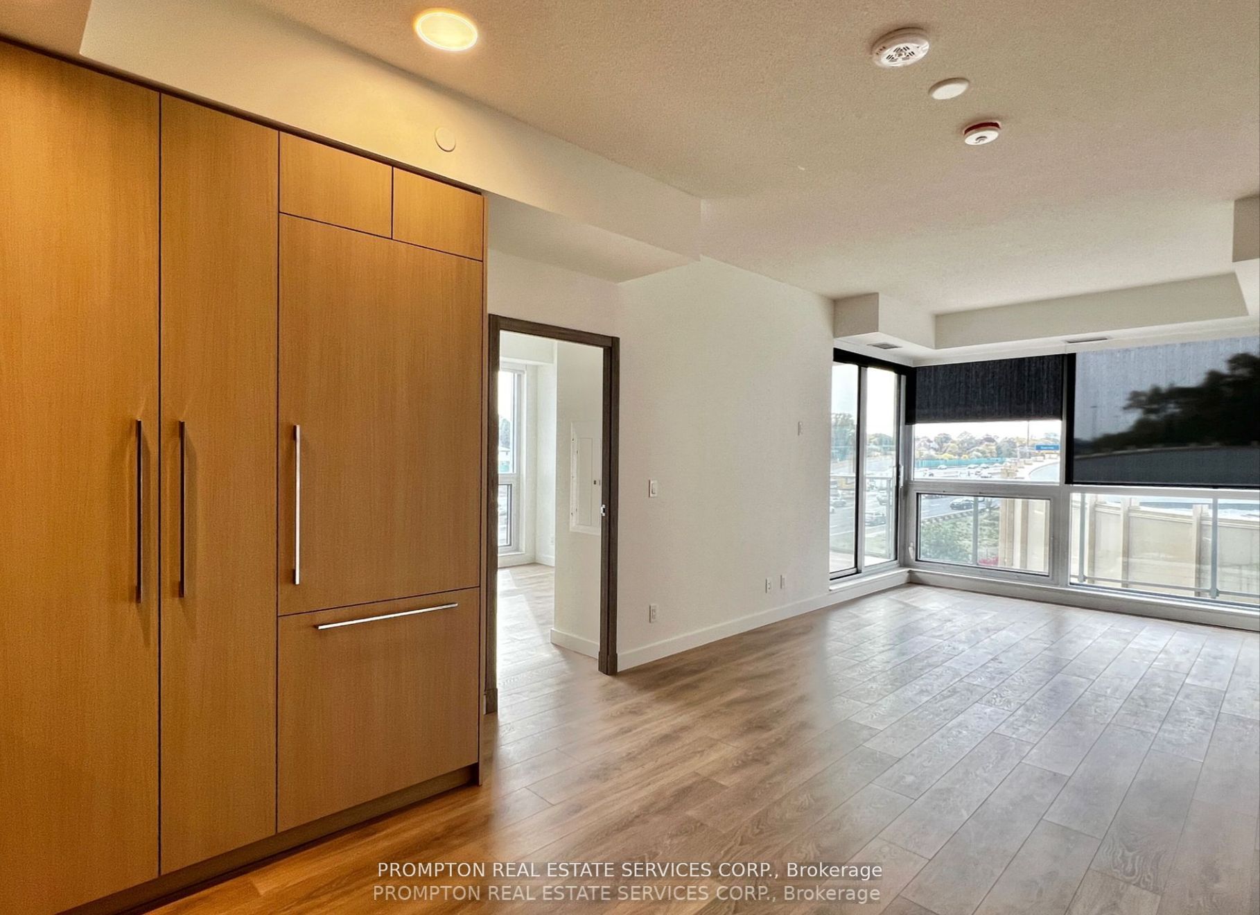 27 Mcmahon Drive 503 Property Photo 4