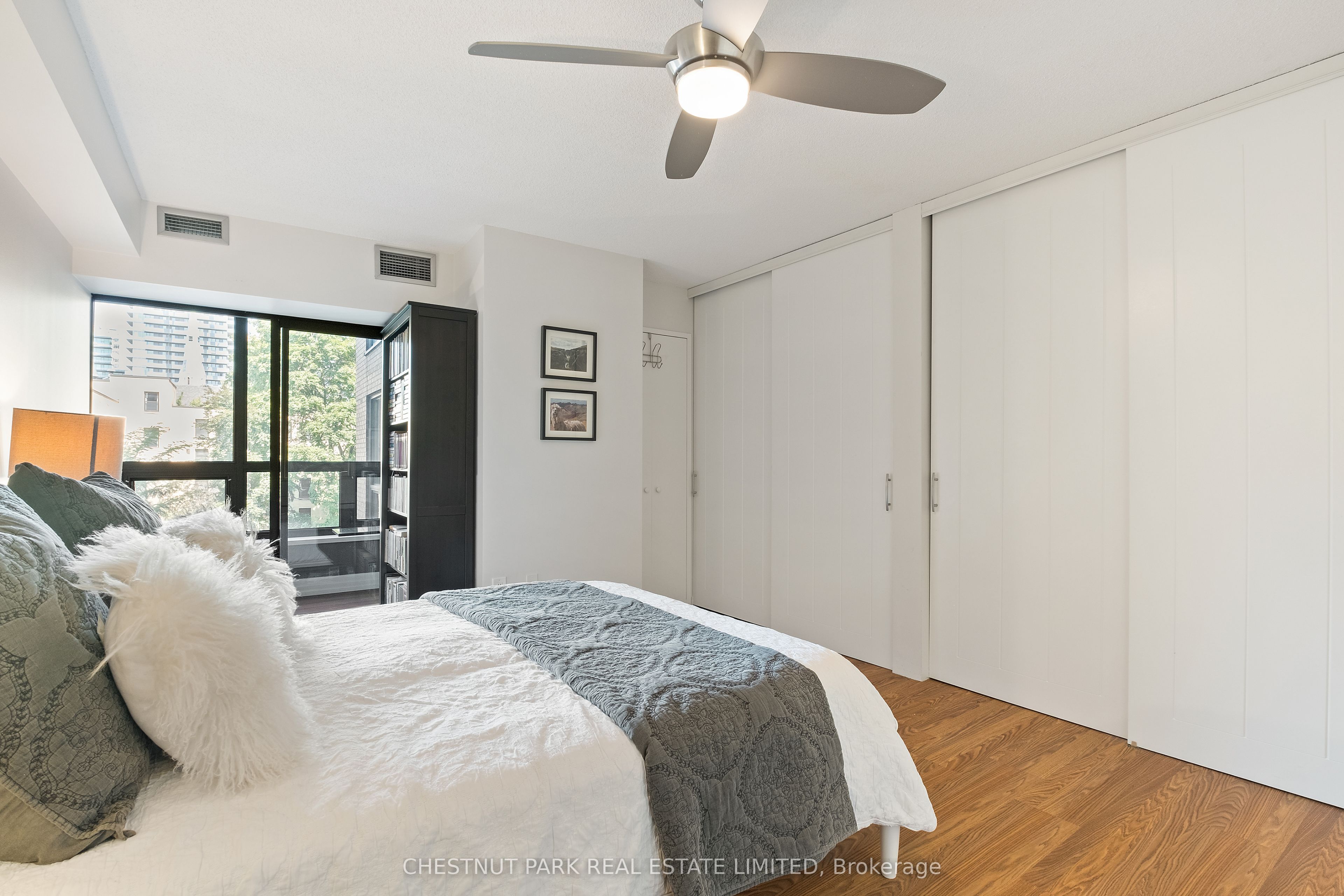 62 Wellesley Street W 304 Property Photo 15