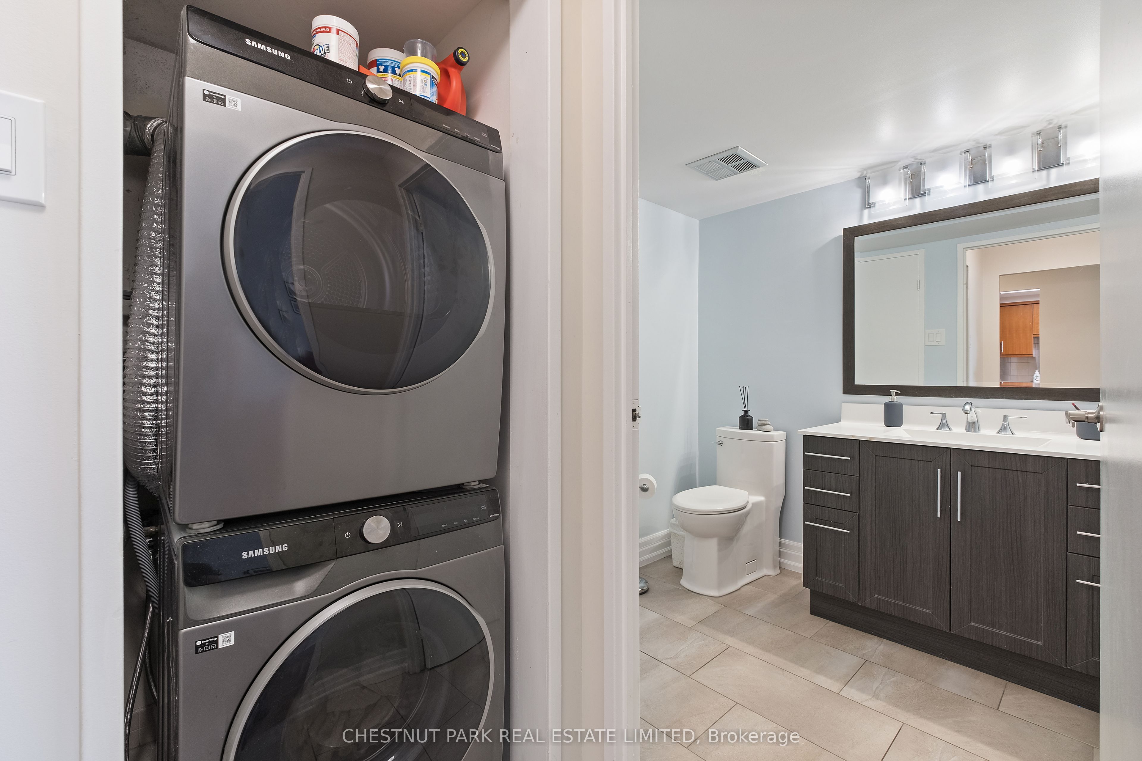62 Wellesley Street W 304 Property Photo 20