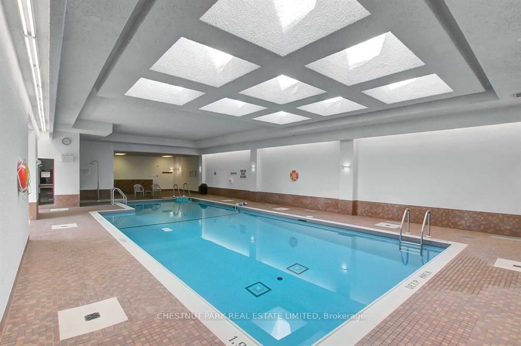 62 Wellesley Street W 304 Property Photo 23
