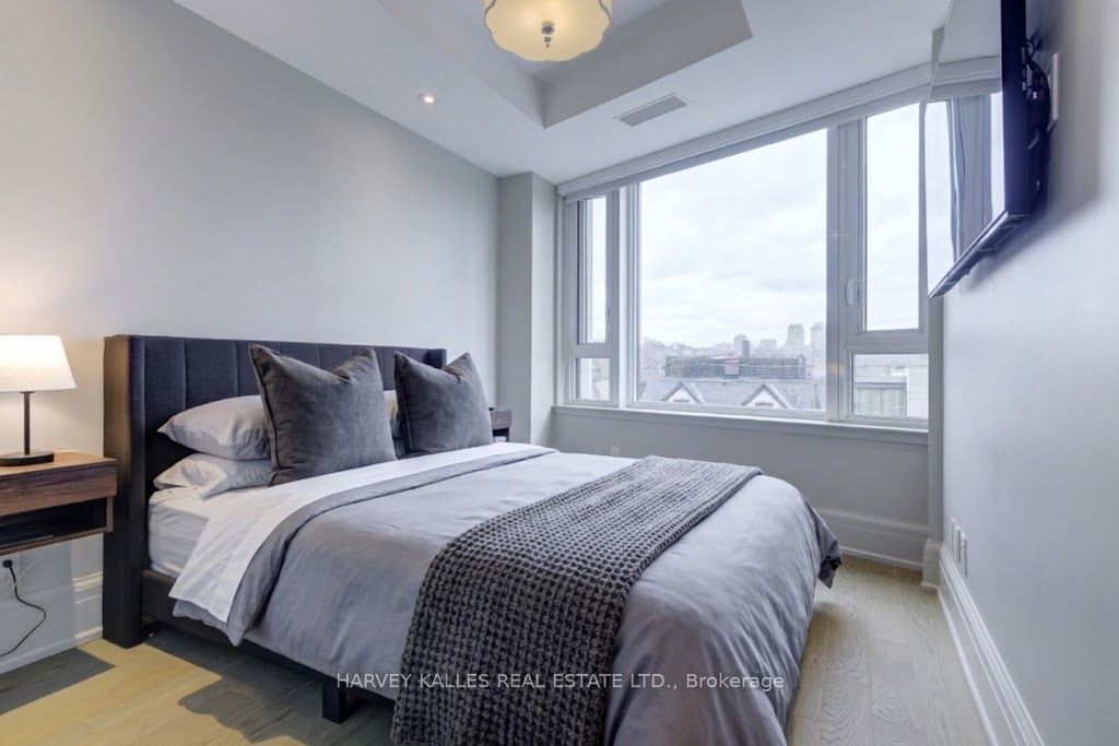 181 Davenport Road 302 Property Photo 11