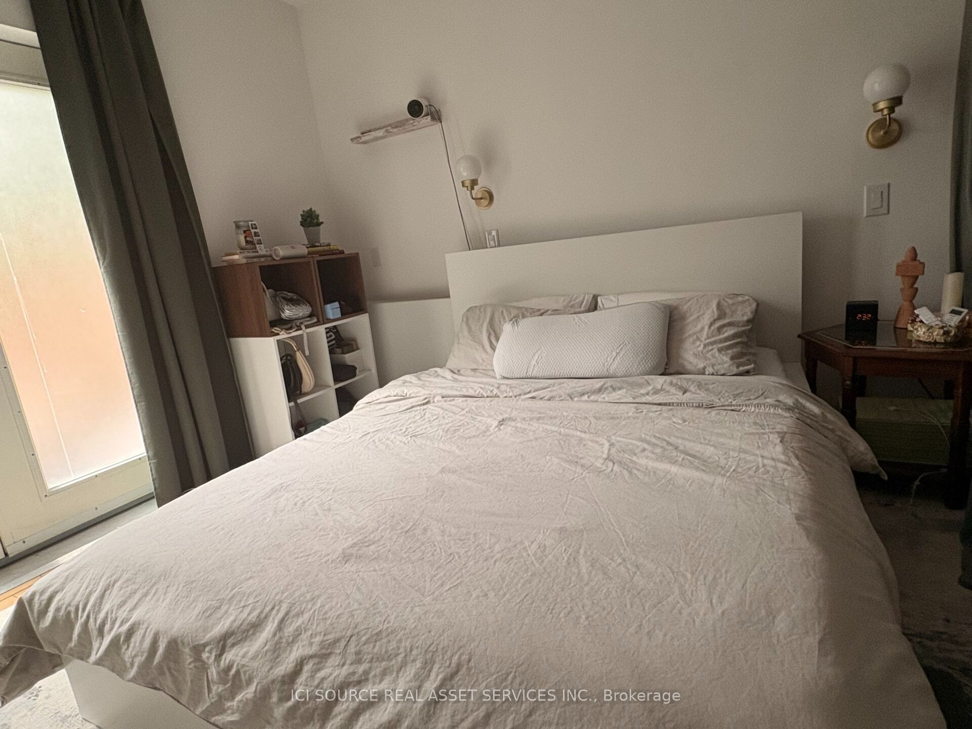 60 Beverley Street 2 Property Photo 13