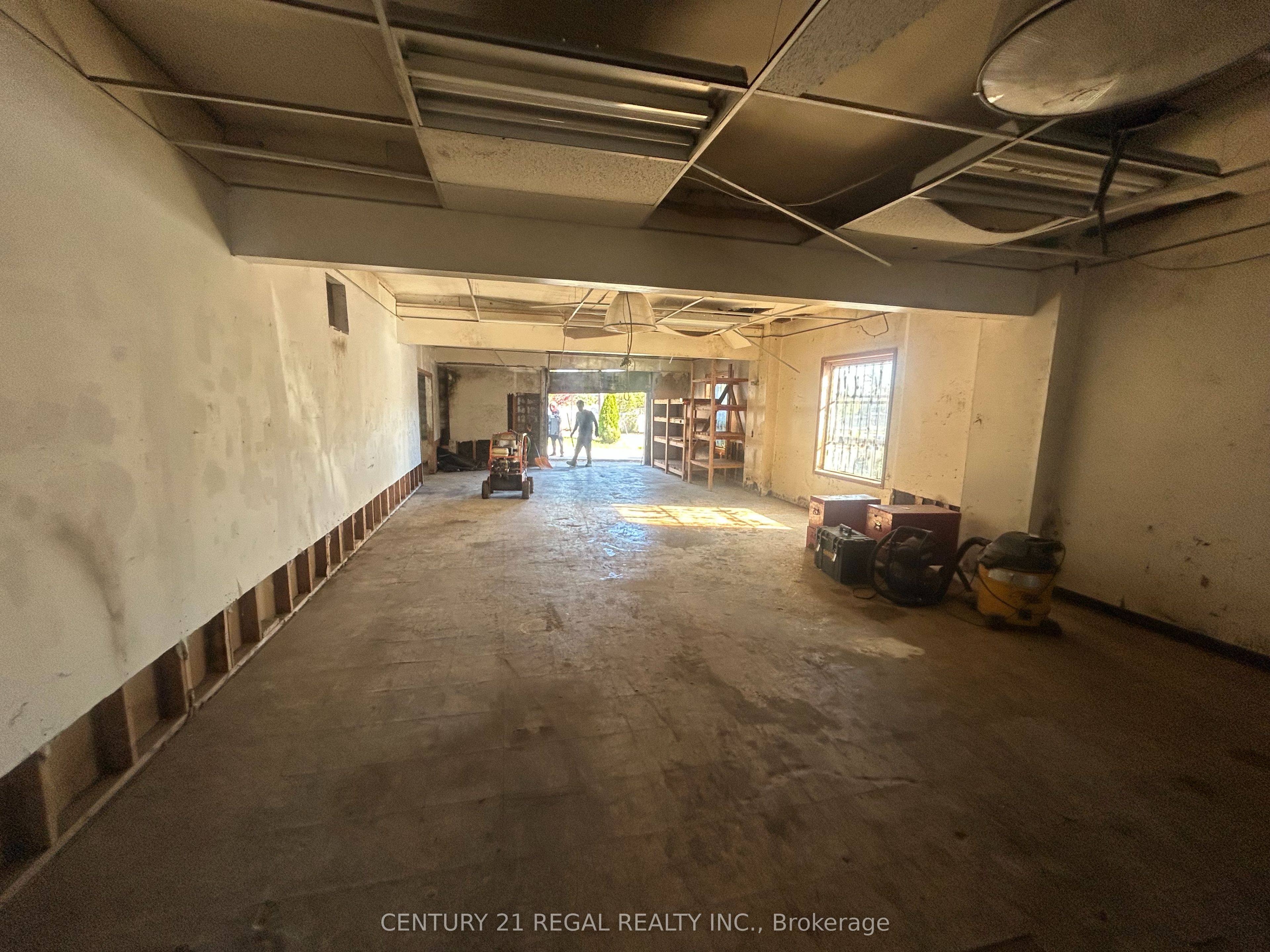 545 Vaughan Road Property Photo 3