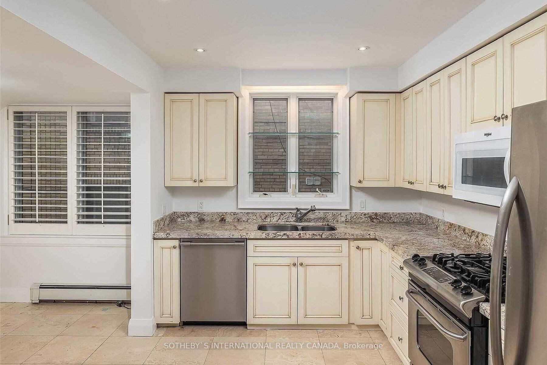 130 Highbourne Road Main Fl Property Photo 12