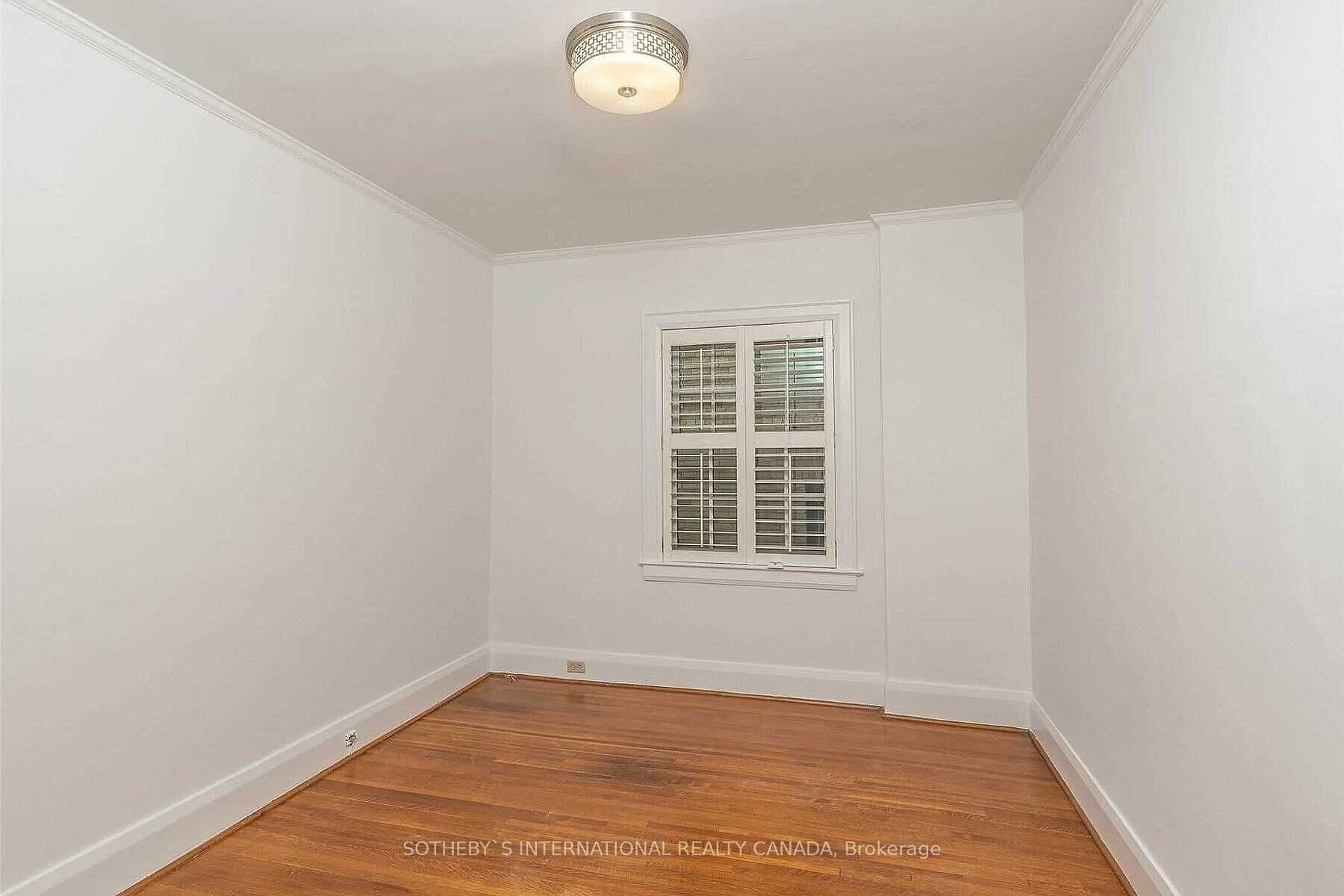 130 Highbourne Road Main Fl Property Photo 16