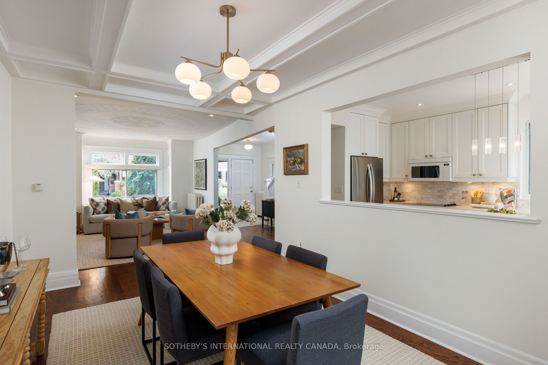 126 Hilton Avenue Property Photo 9