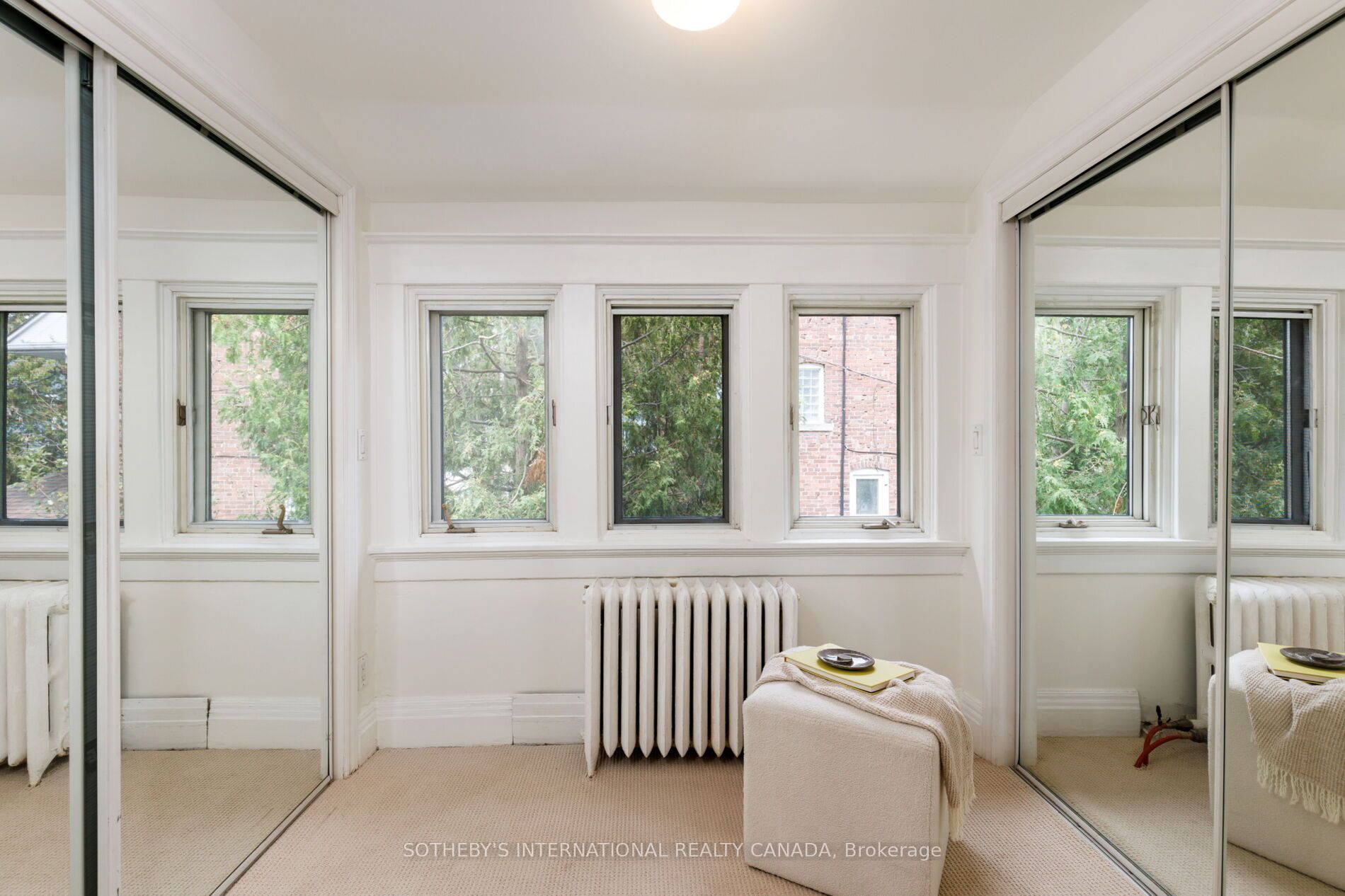 126 Hilton Avenue Property Photo 17