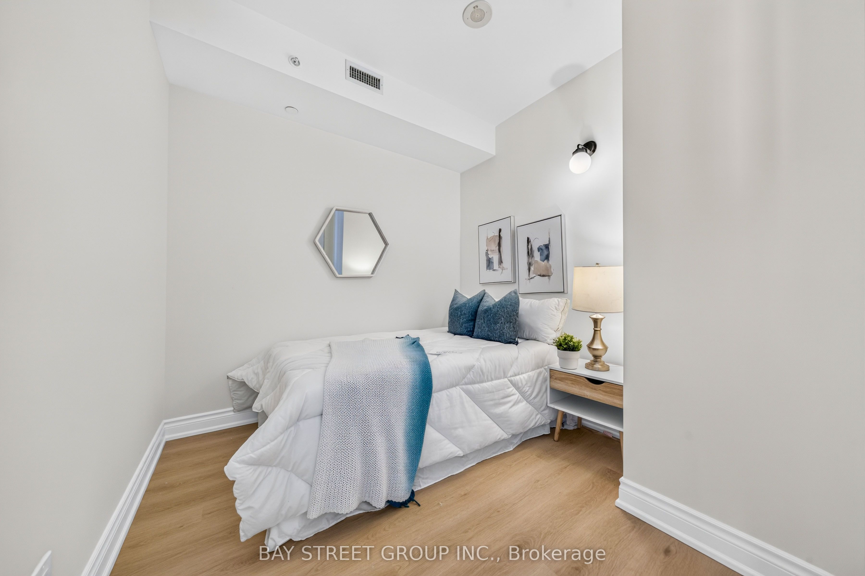 125 Peter Street 1803 Property Photo 13