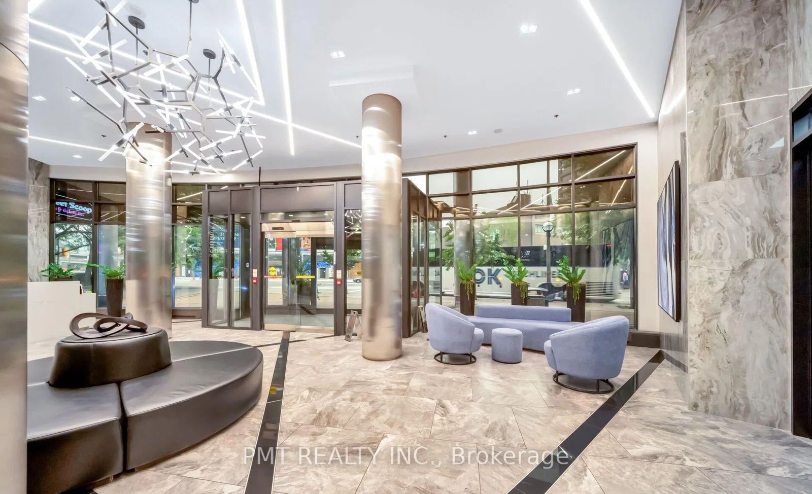 12 Yonge Street 408 Property Photo 25