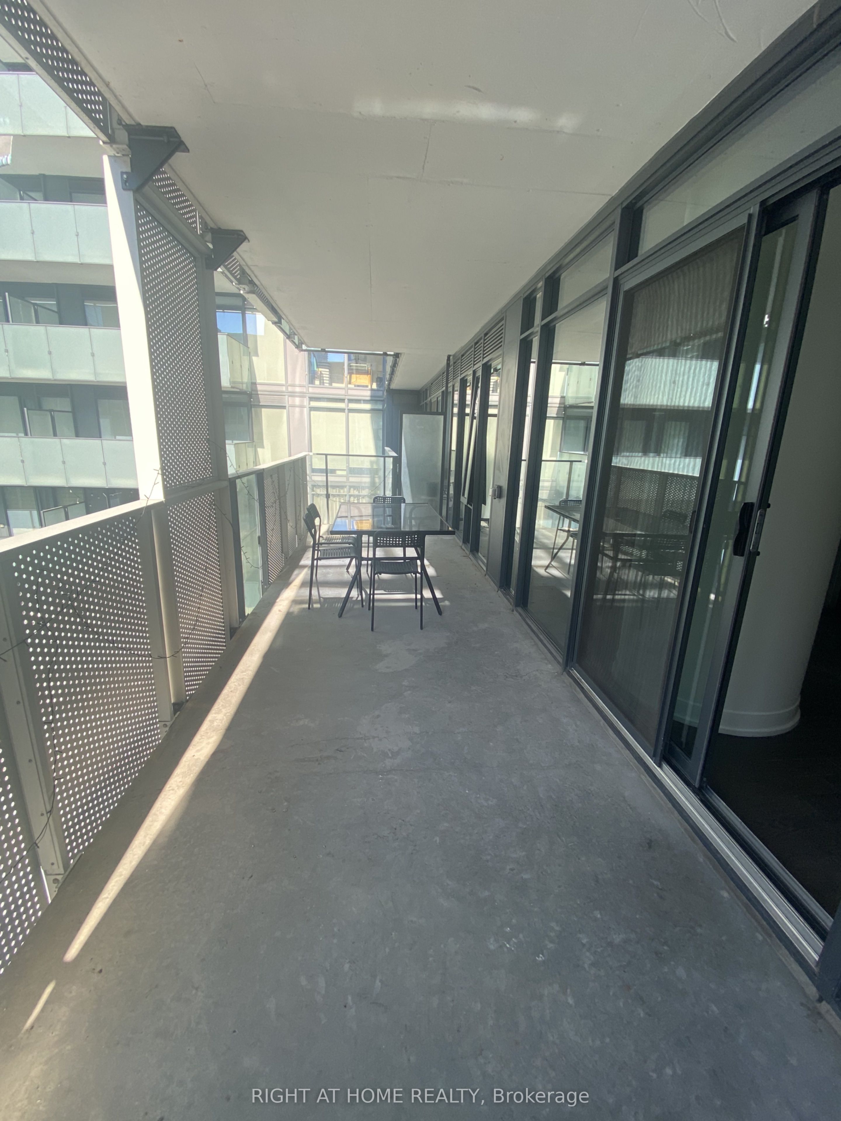 25 Richmond Street E 6 Property Photo 13