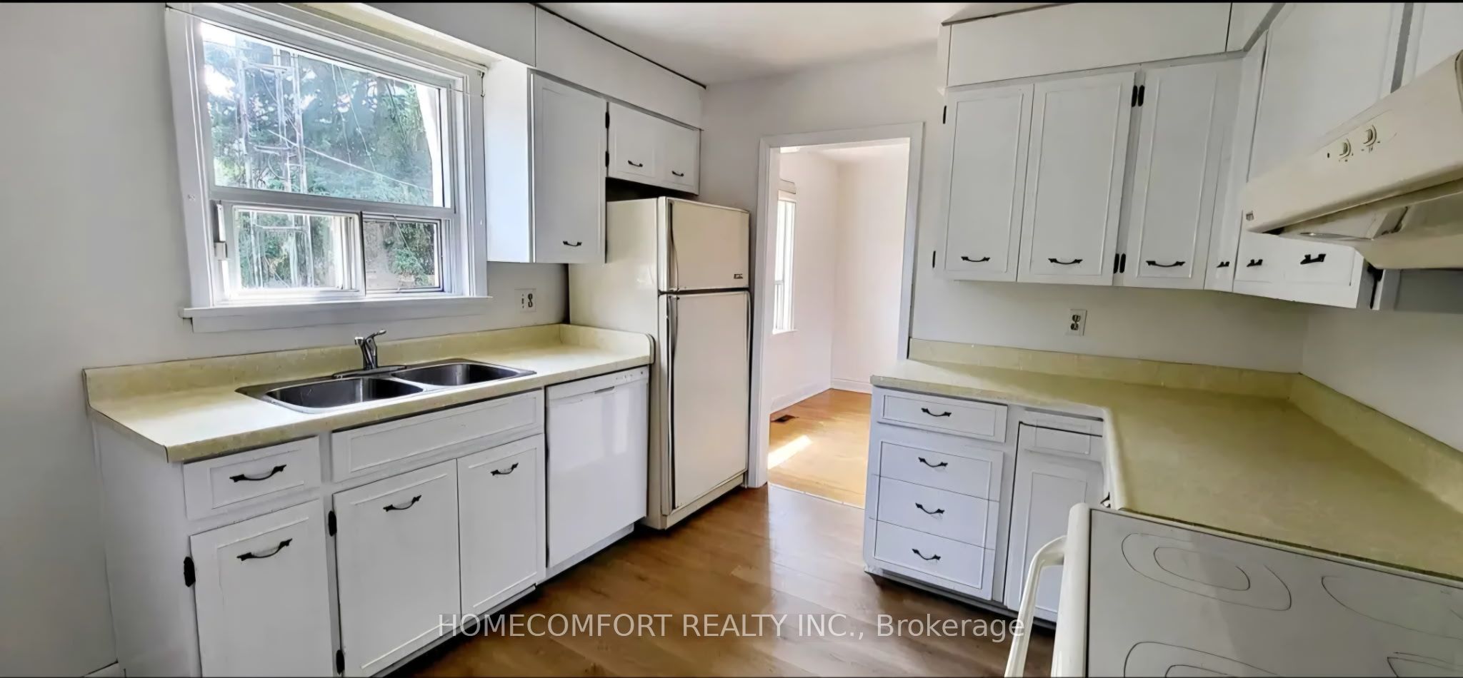 479 Drewry Avenue Property Photo 5
