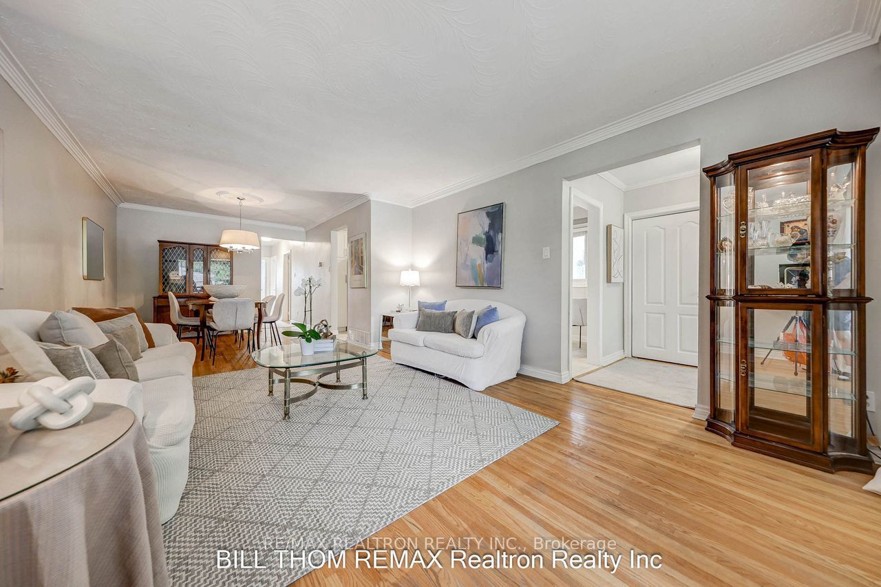 58 Reiber Crescent Property Photo 8