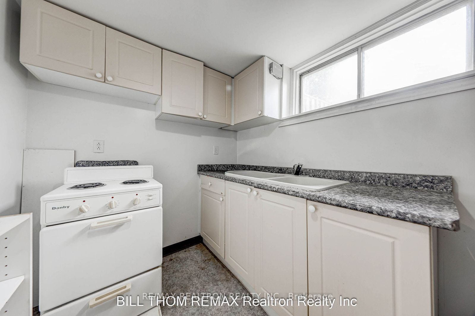 58 Reiber Crescent Property Photo 26