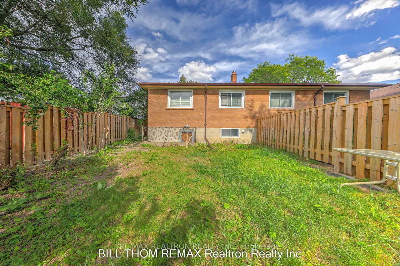 58 Reiber Crescent Property Photo 30