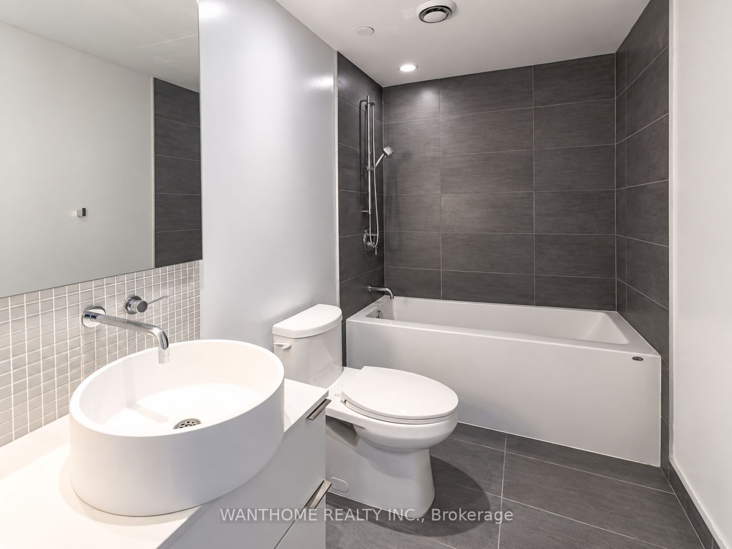 185 Roehampton Avenue S 1710 Property Photo 11