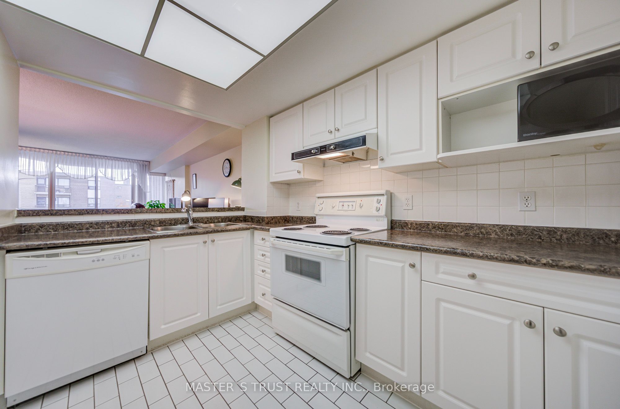 1200 Don Mills Road 614 Property Photo 18