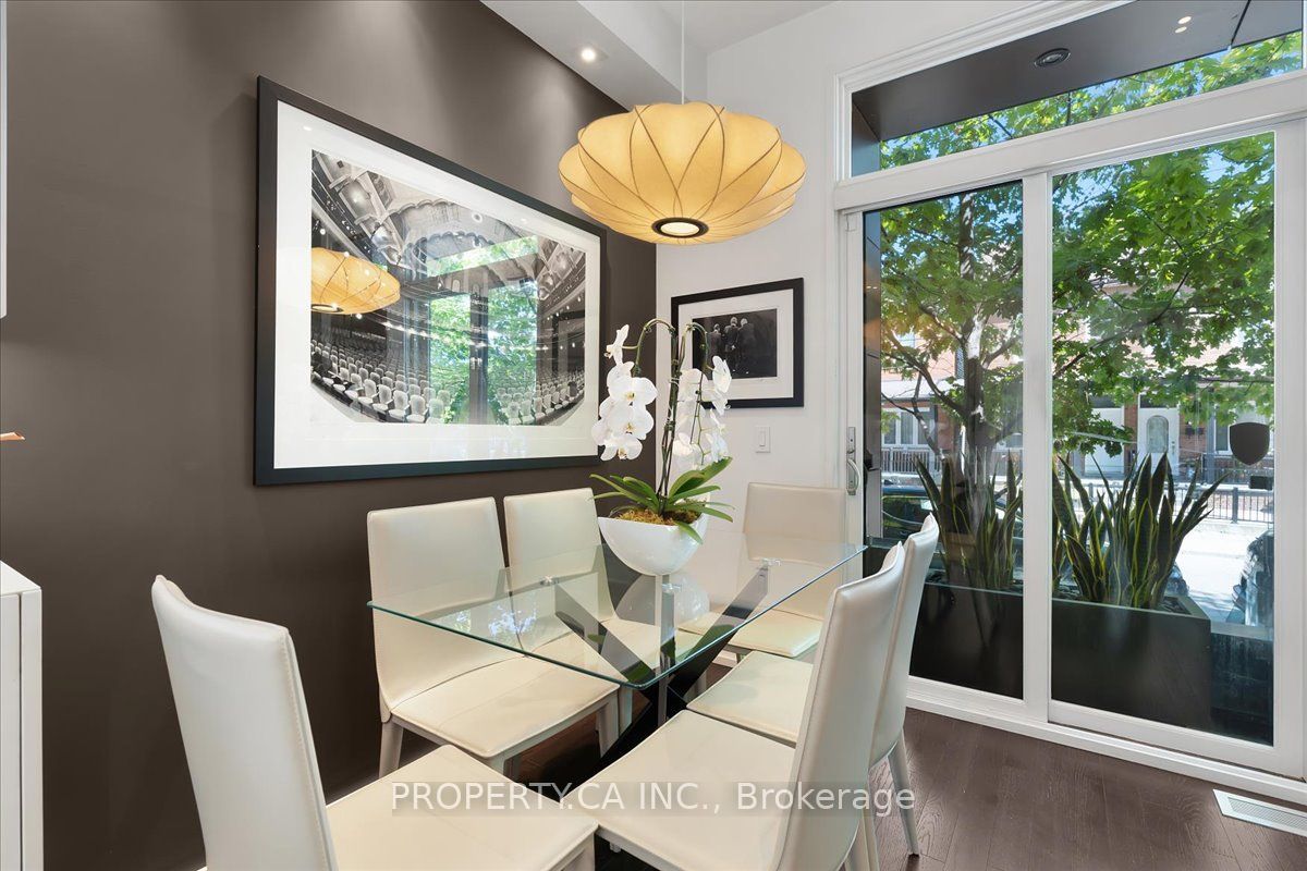 244 Manning Avenue Property Photo 10