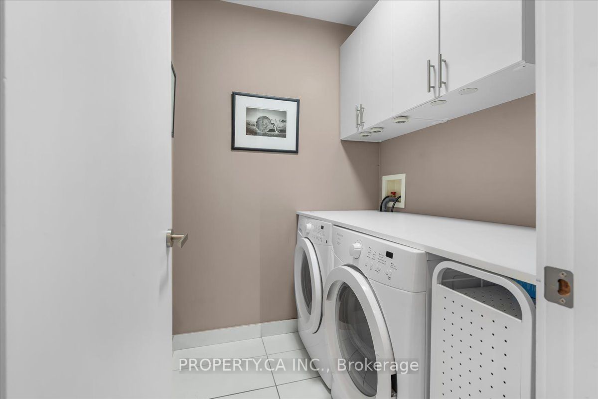 244 Manning Avenue Property Photo 18