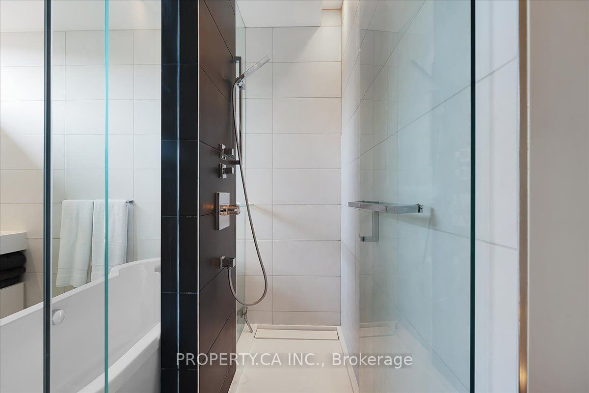244 Manning Avenue Property Photo 33