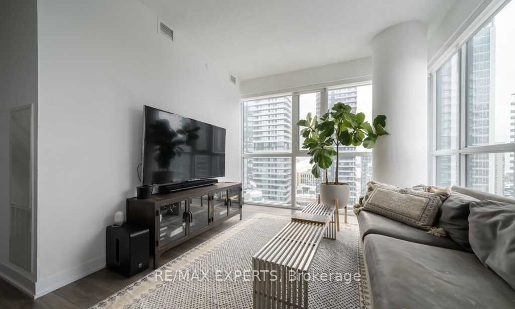 87 Peter Street 2602 Property Photo 8