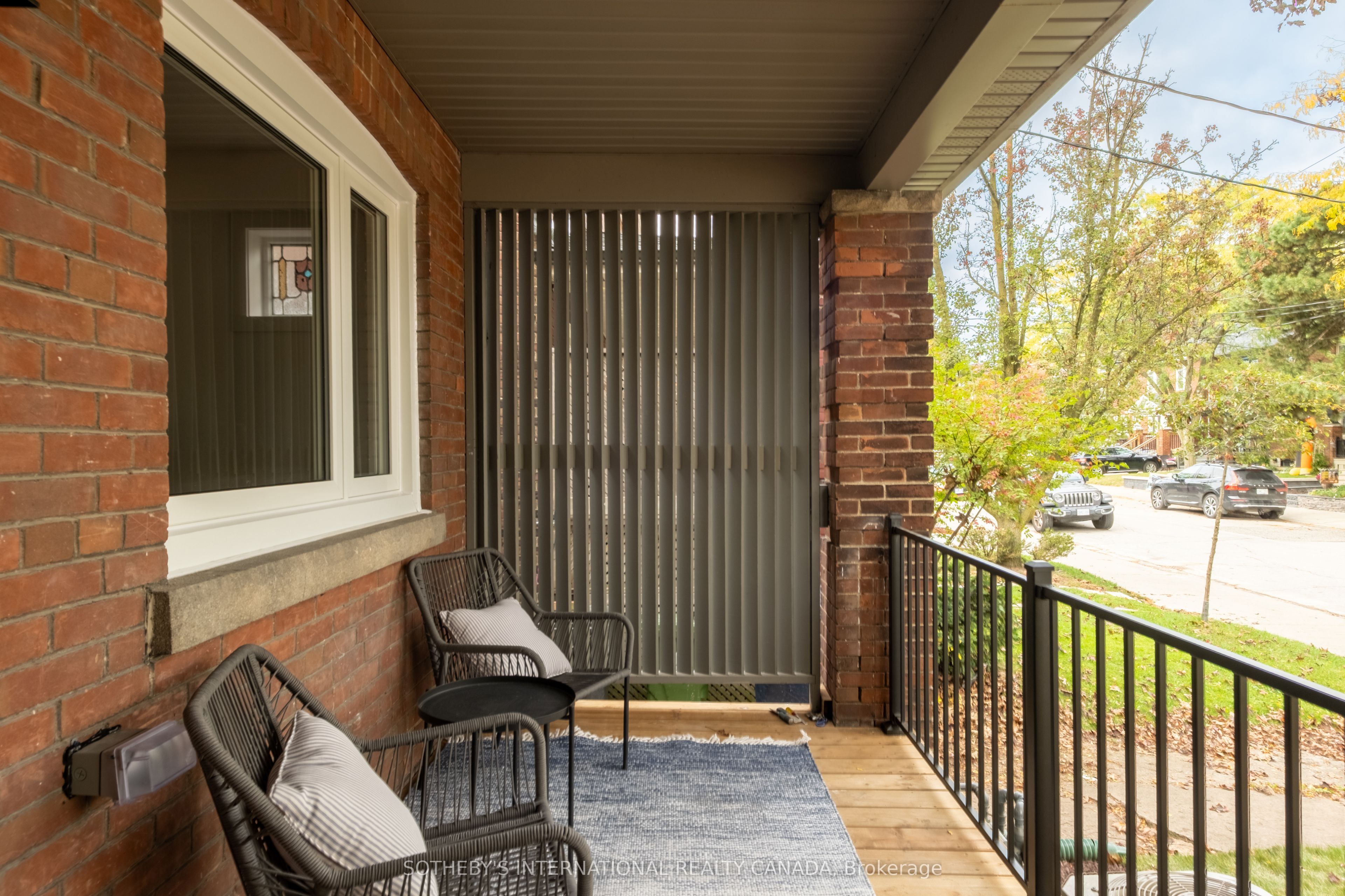 18 Thurston Road Property Photo 4