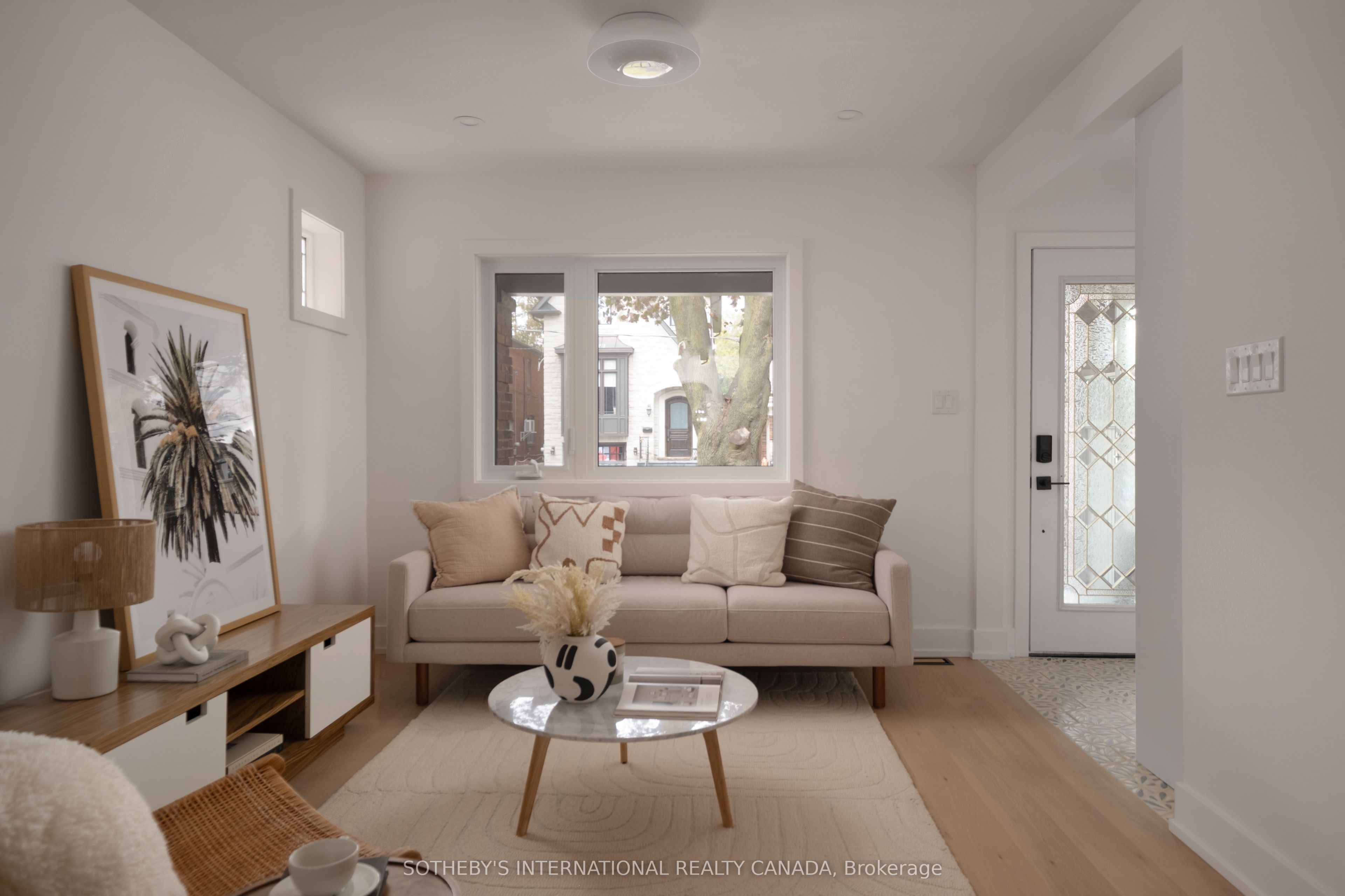 18 Thurston Road Property Photo 7