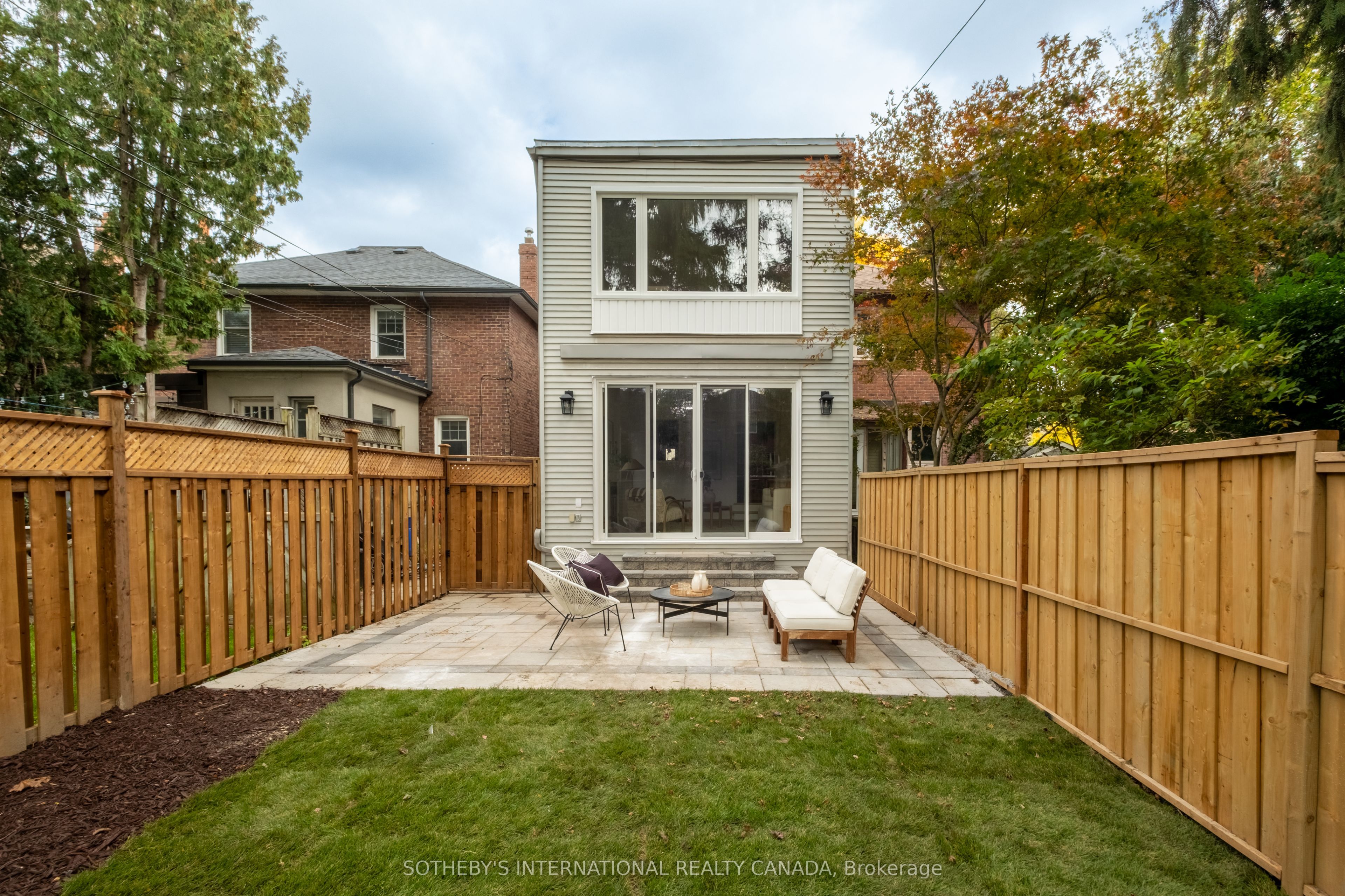 18 Thurston Road Property Photo 41