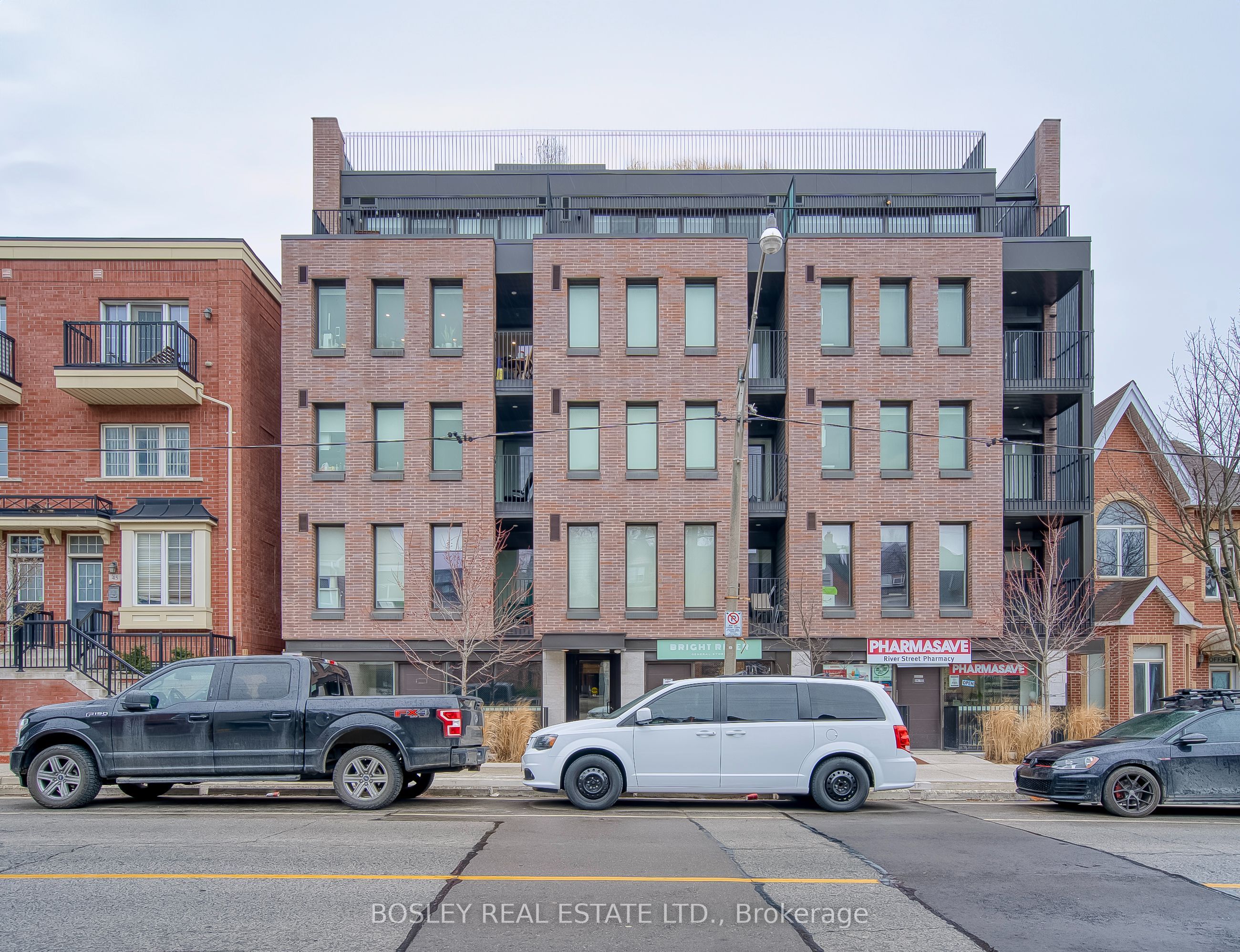 41 River Street 43 Property Photo 1